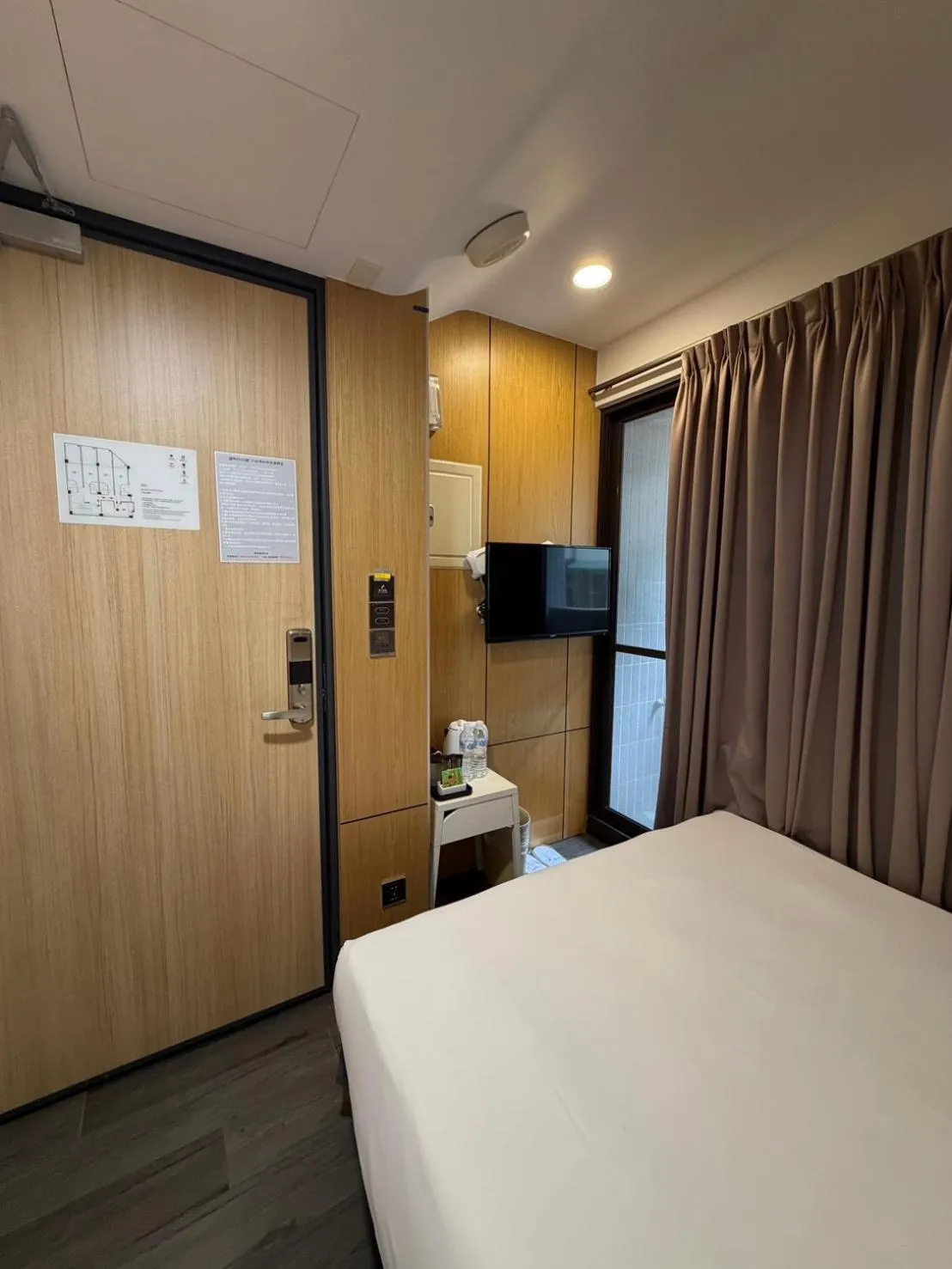 On site, Bed in 逢甲25行館Fengjia 25 Hotel