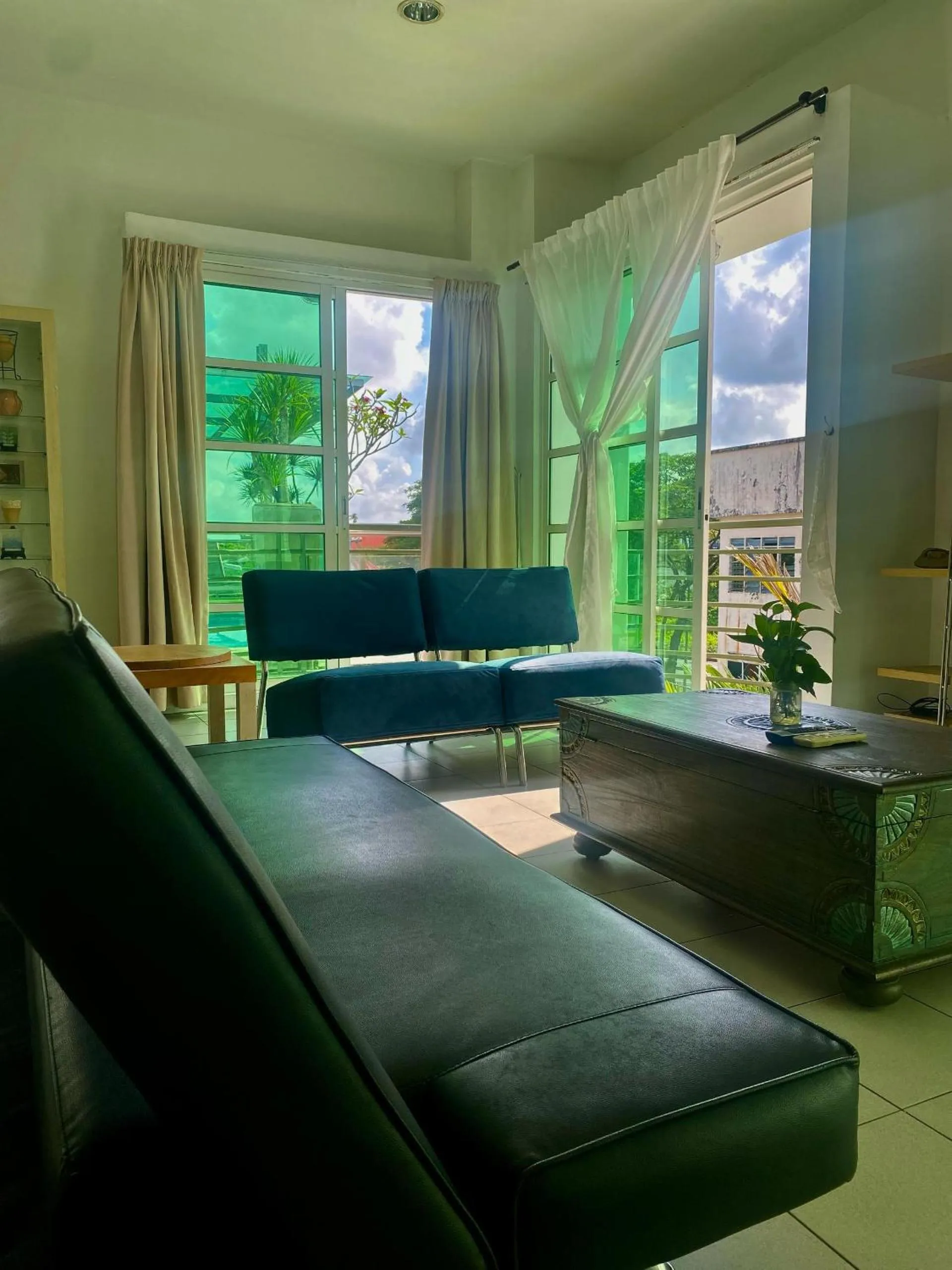 Living room in Wesberly Apartments