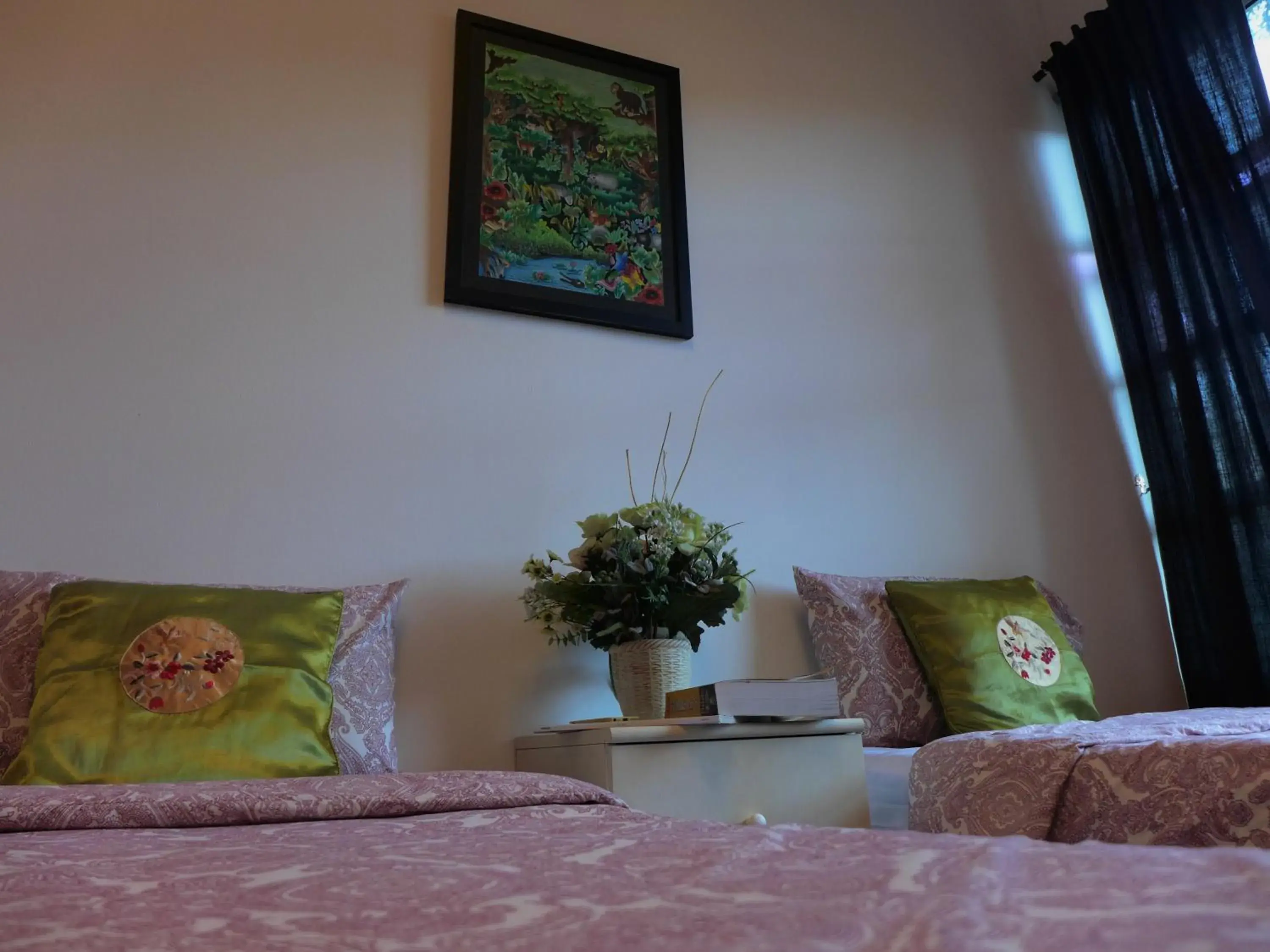 Bedroom, Bed in Wesberly Apartments Bedroom, Bed in Wesberly Apartments