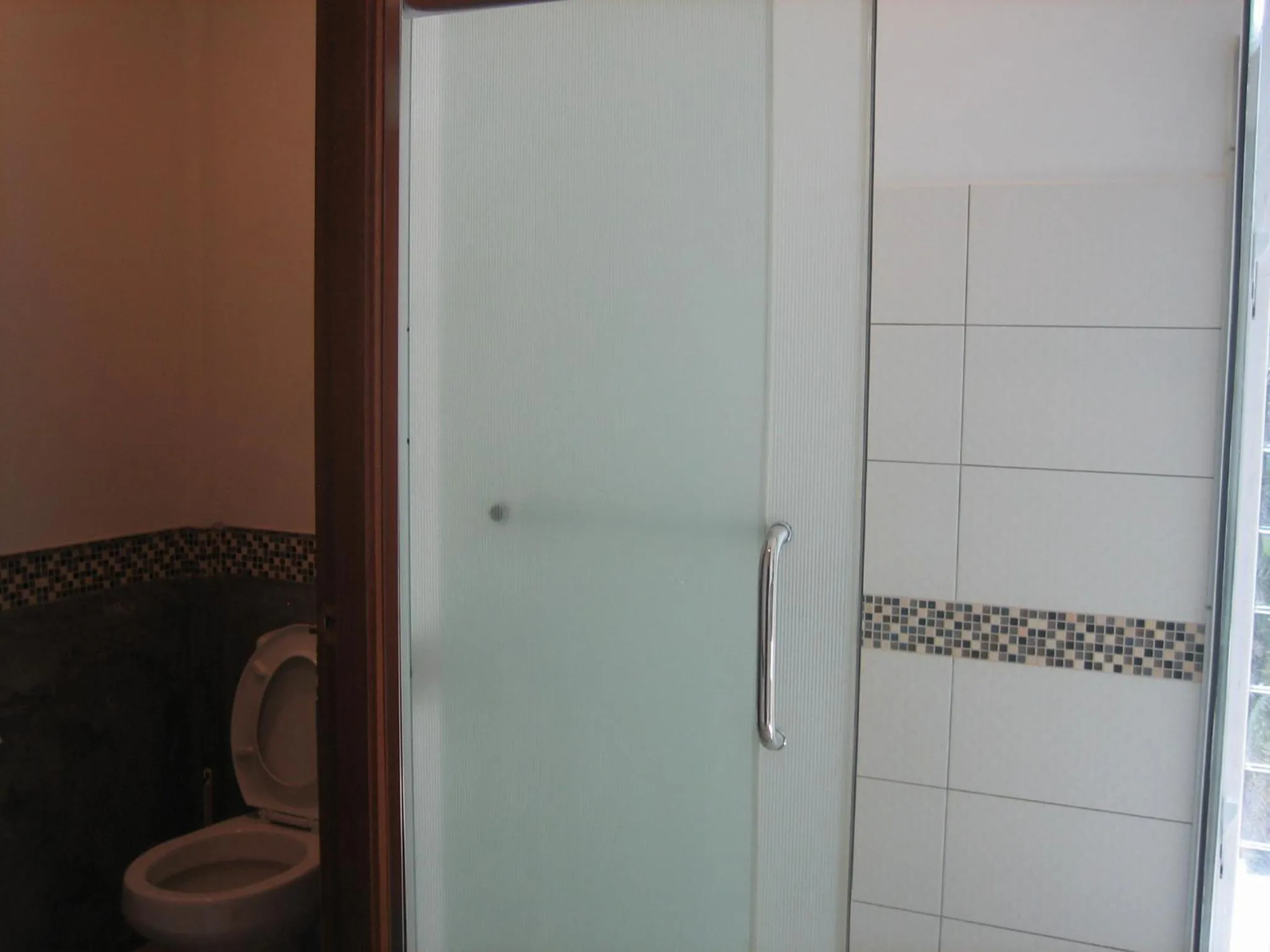 Toilet in Wesberly Apartments