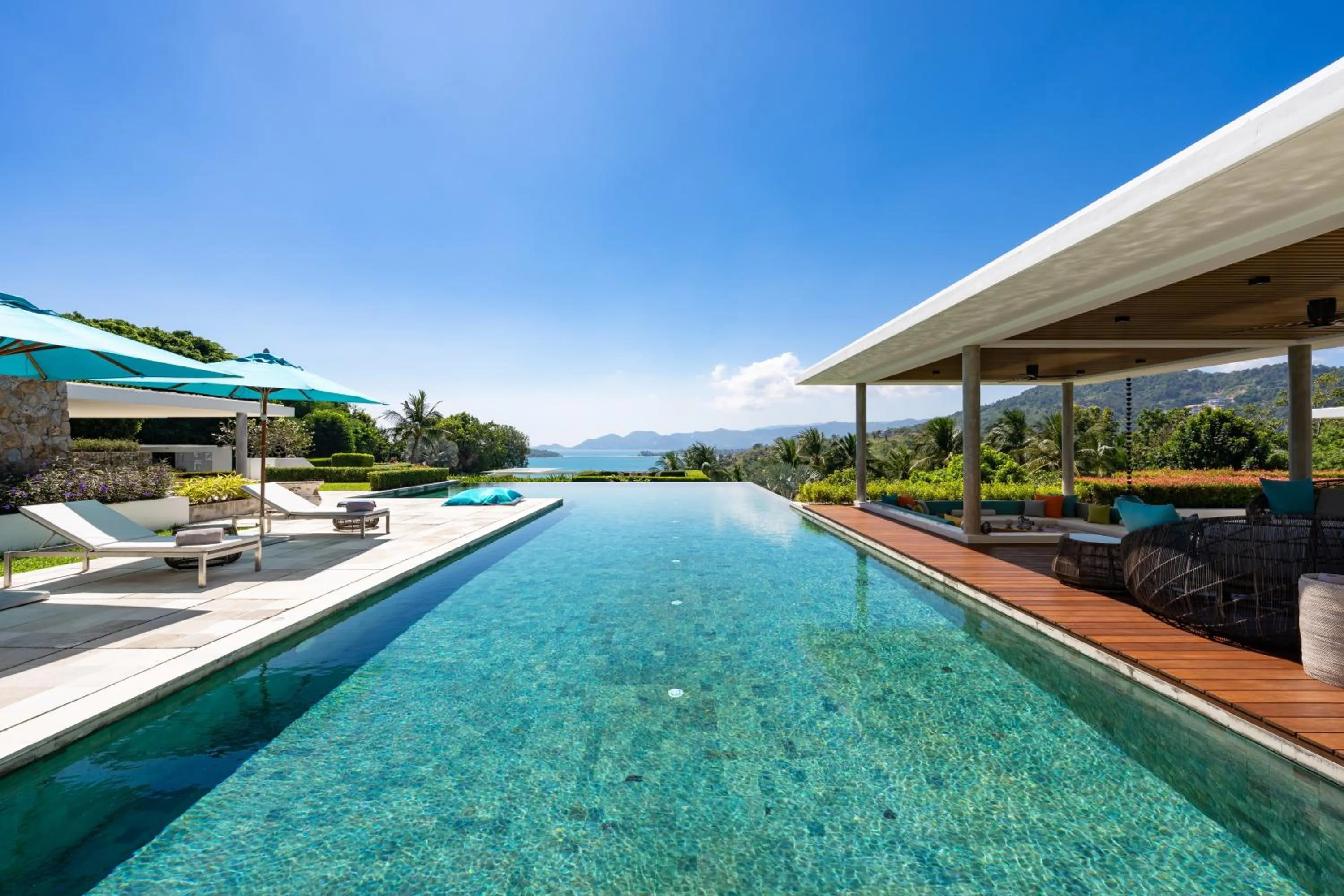 Swimming pool in Samujana Villas