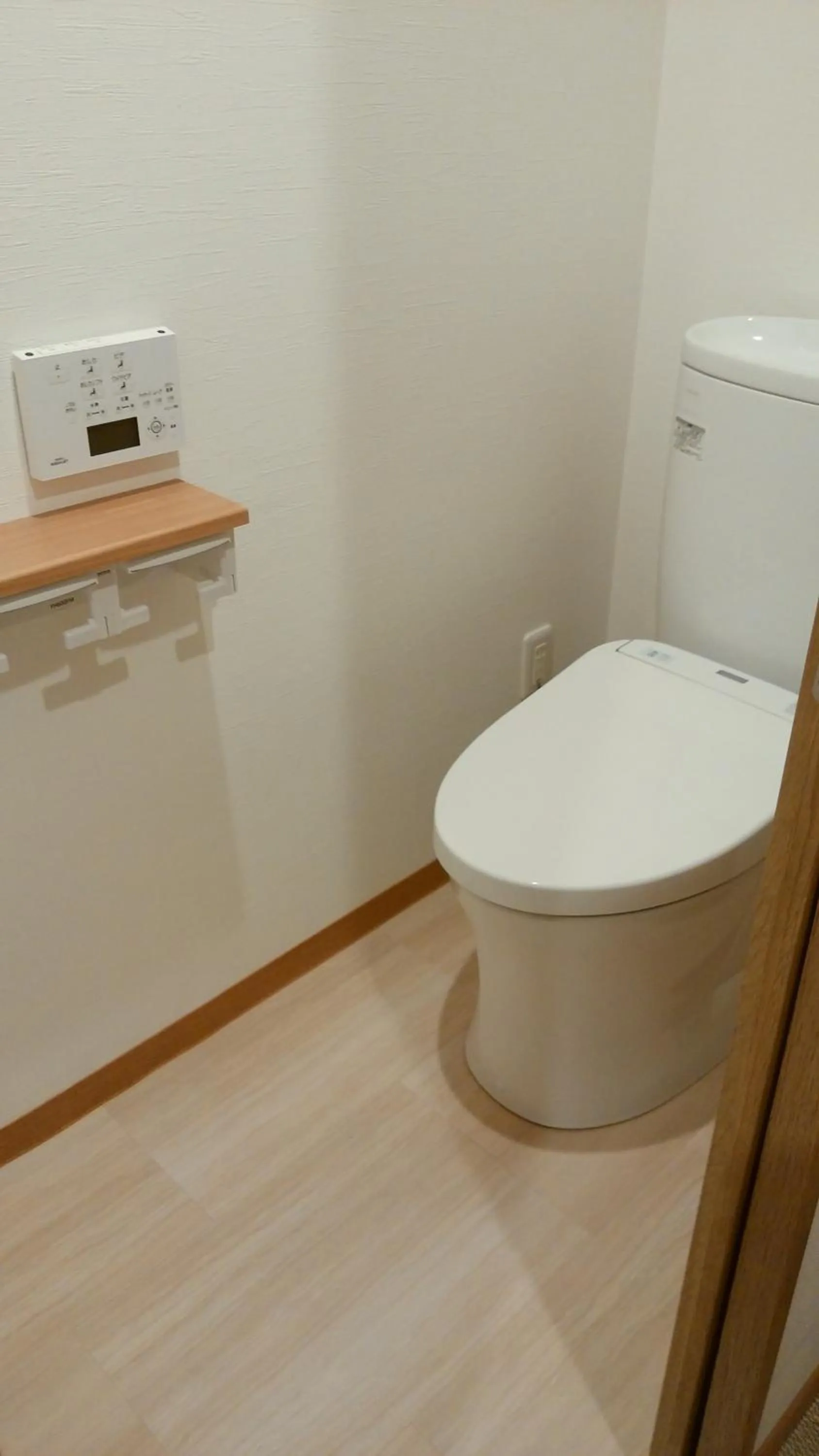 Photo of the whole room in Ueno First City Hotel