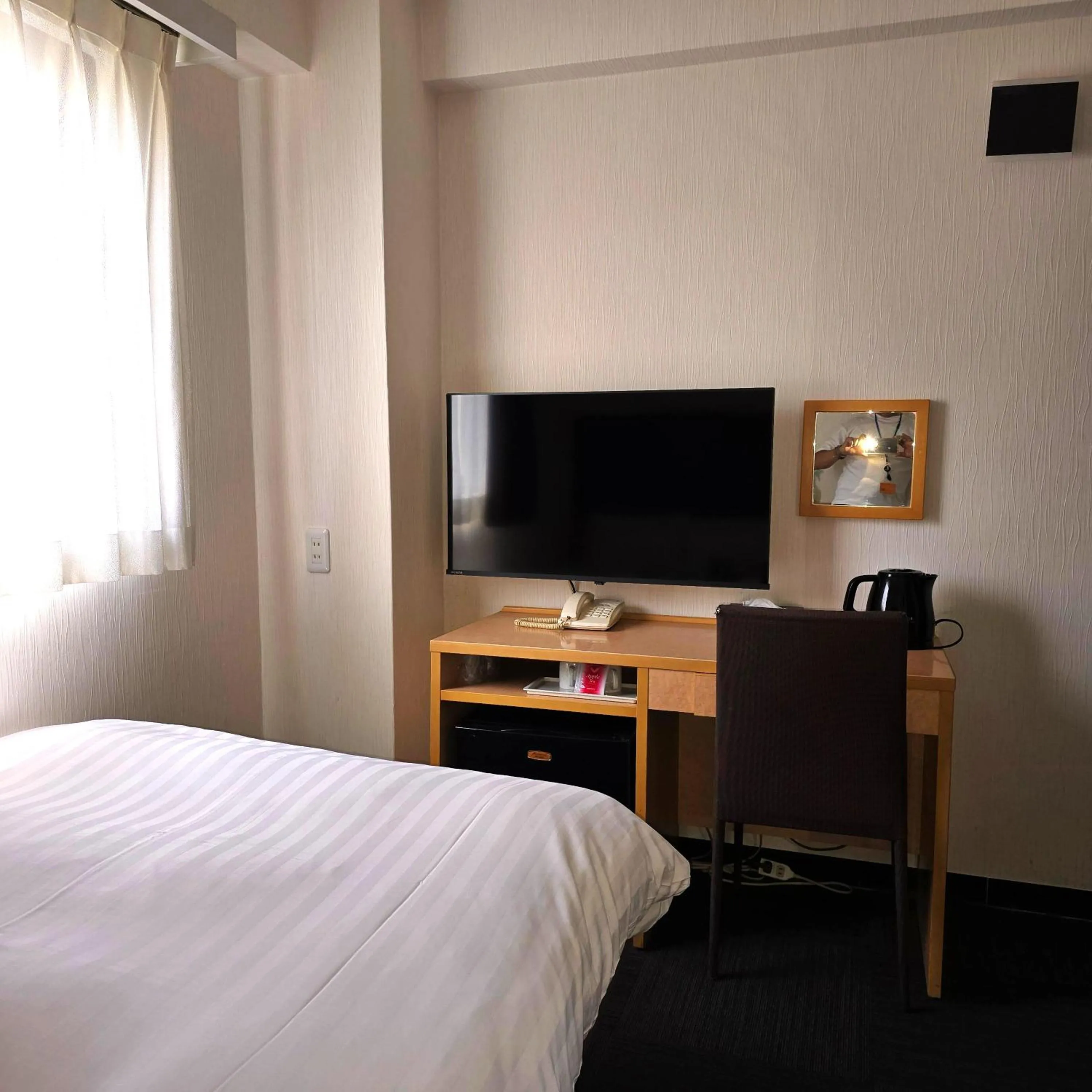 Photo of the whole room, Bed in Ueno First City Hotel