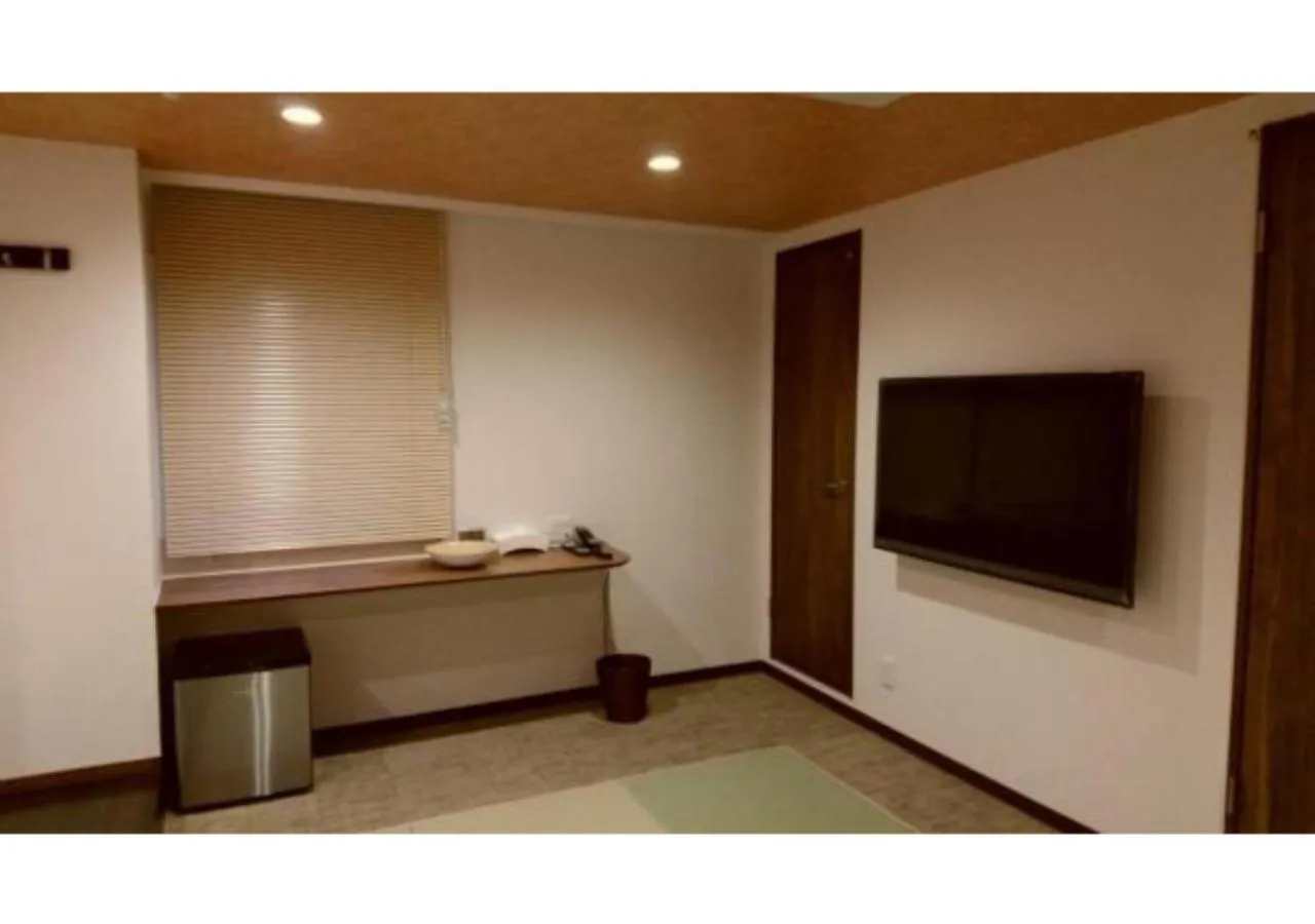 Photo of the whole room in Ueno First City Hotel