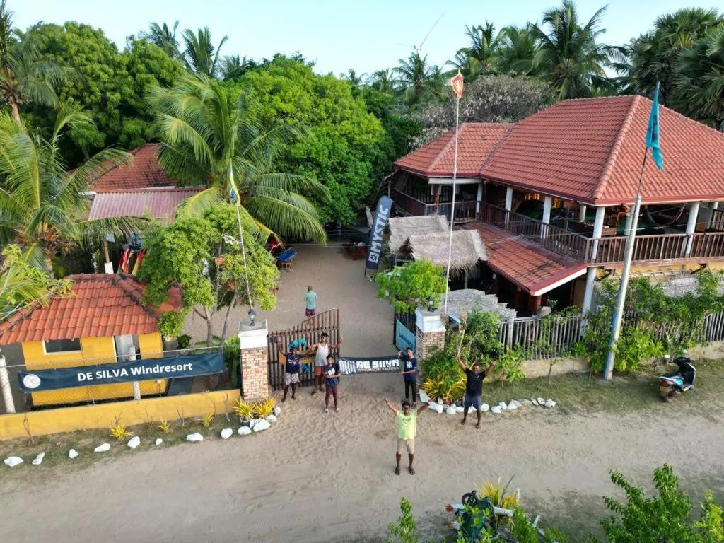 De Silva Palm Resort