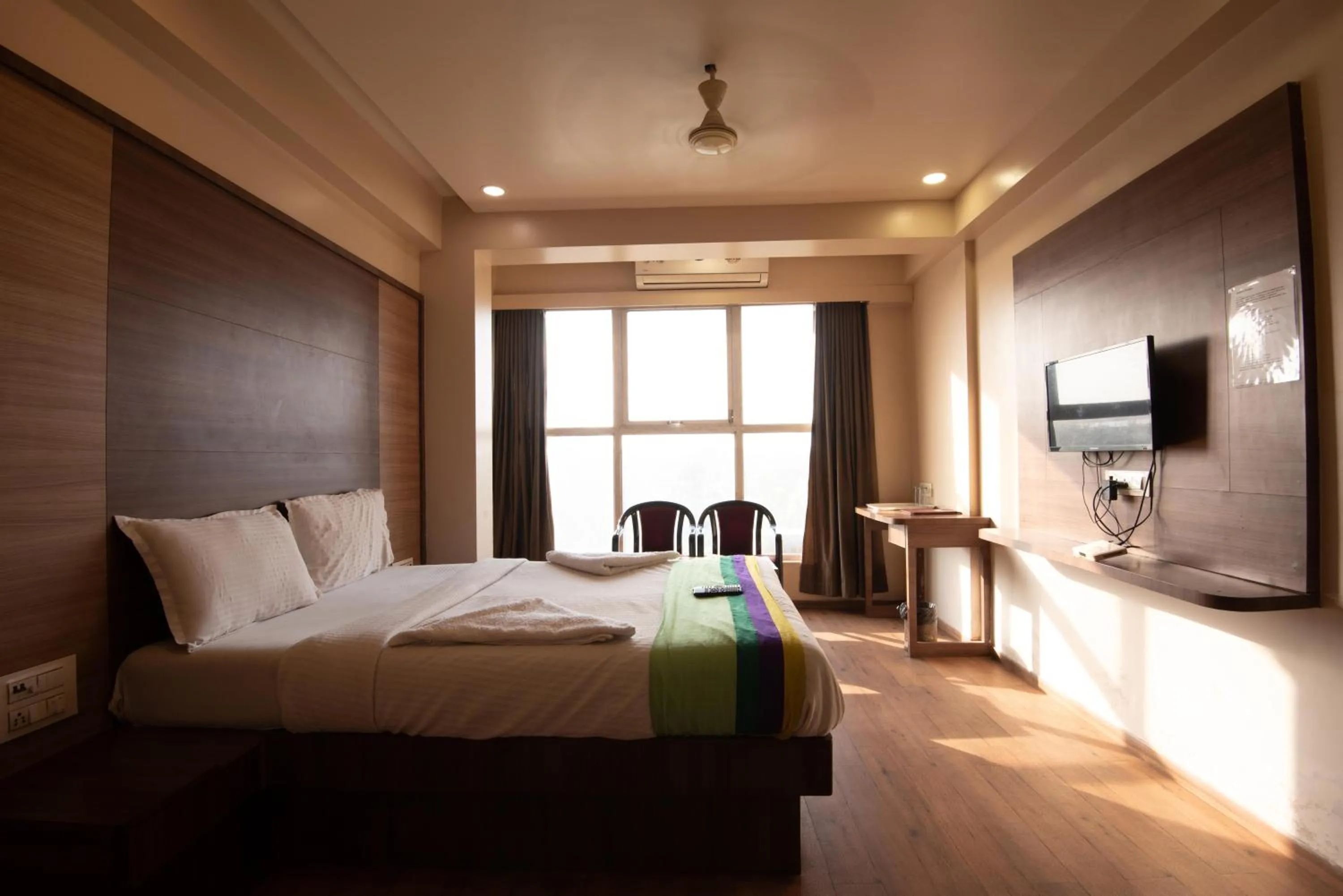 Bed in Hotel Mahadev Residency - Dapode, Bhiwandi