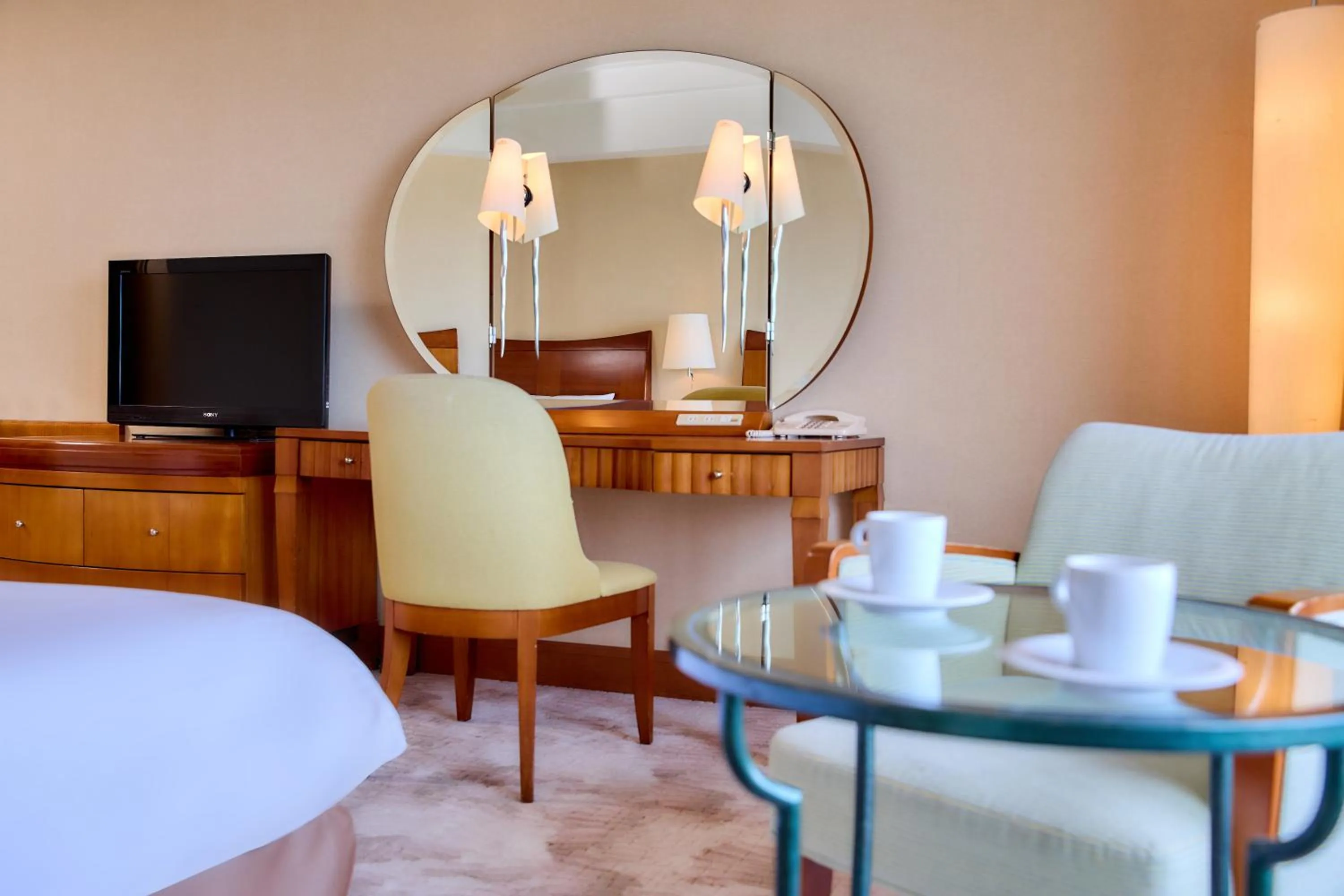 TV and multimedia in Grand Park Otaru