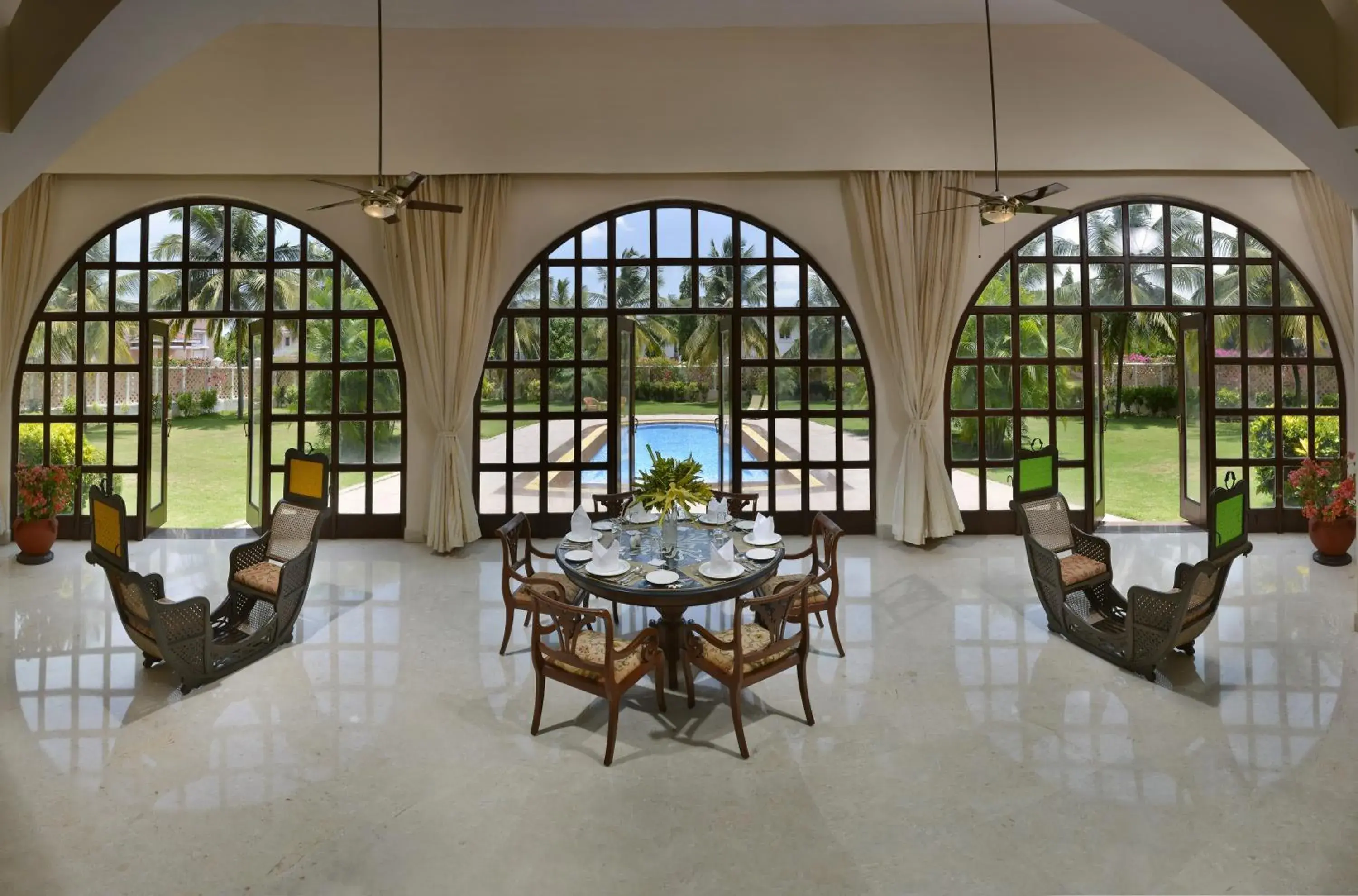 Restaurant/places to eat in The LaLiT Golf & Spa Resort Goa Restaurant/places to eat in The LaLiT Golf & Spa Resort Goa