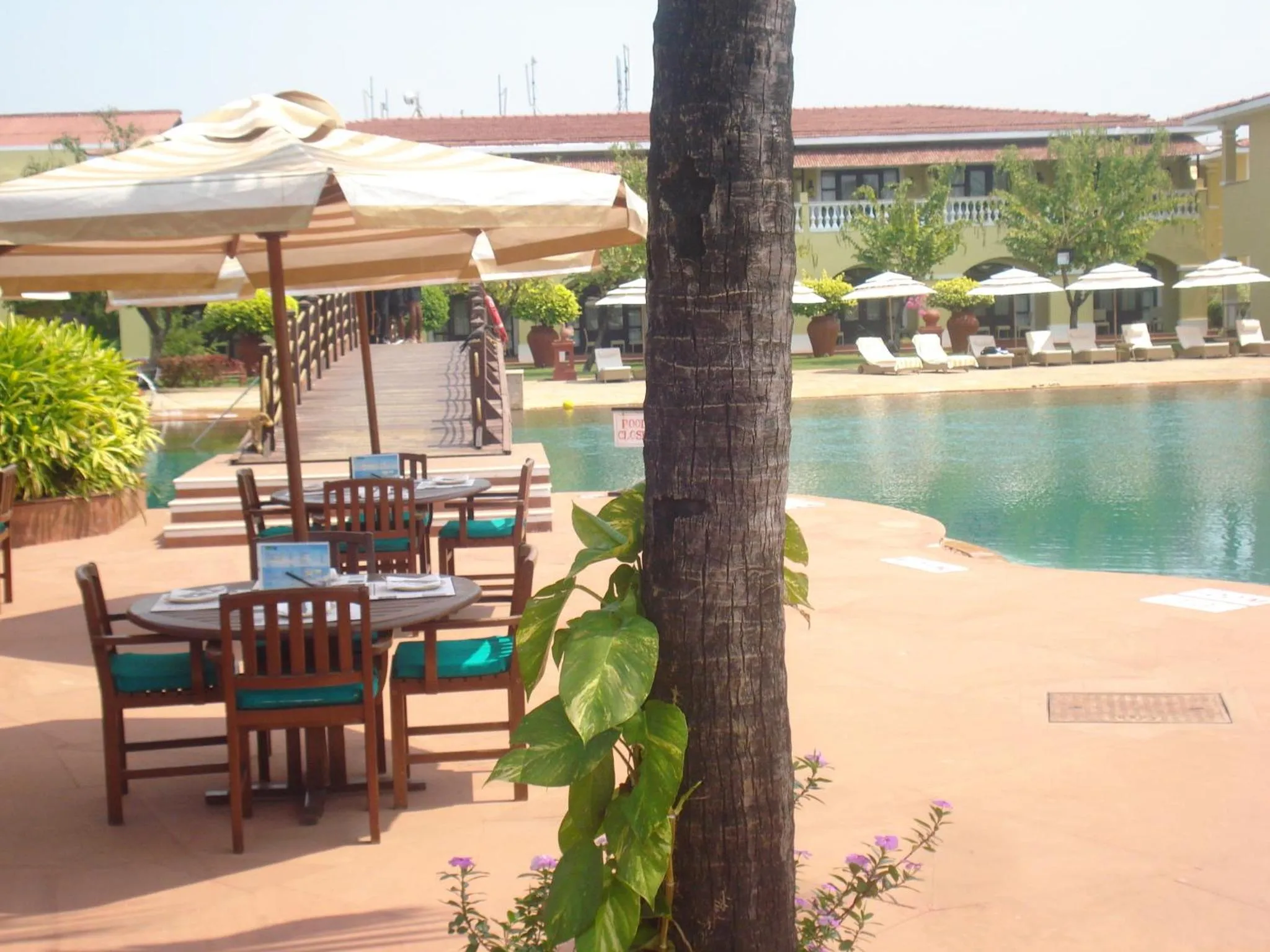 Restaurant/places to eat in The LaLiT Golf & Spa Resort Goa