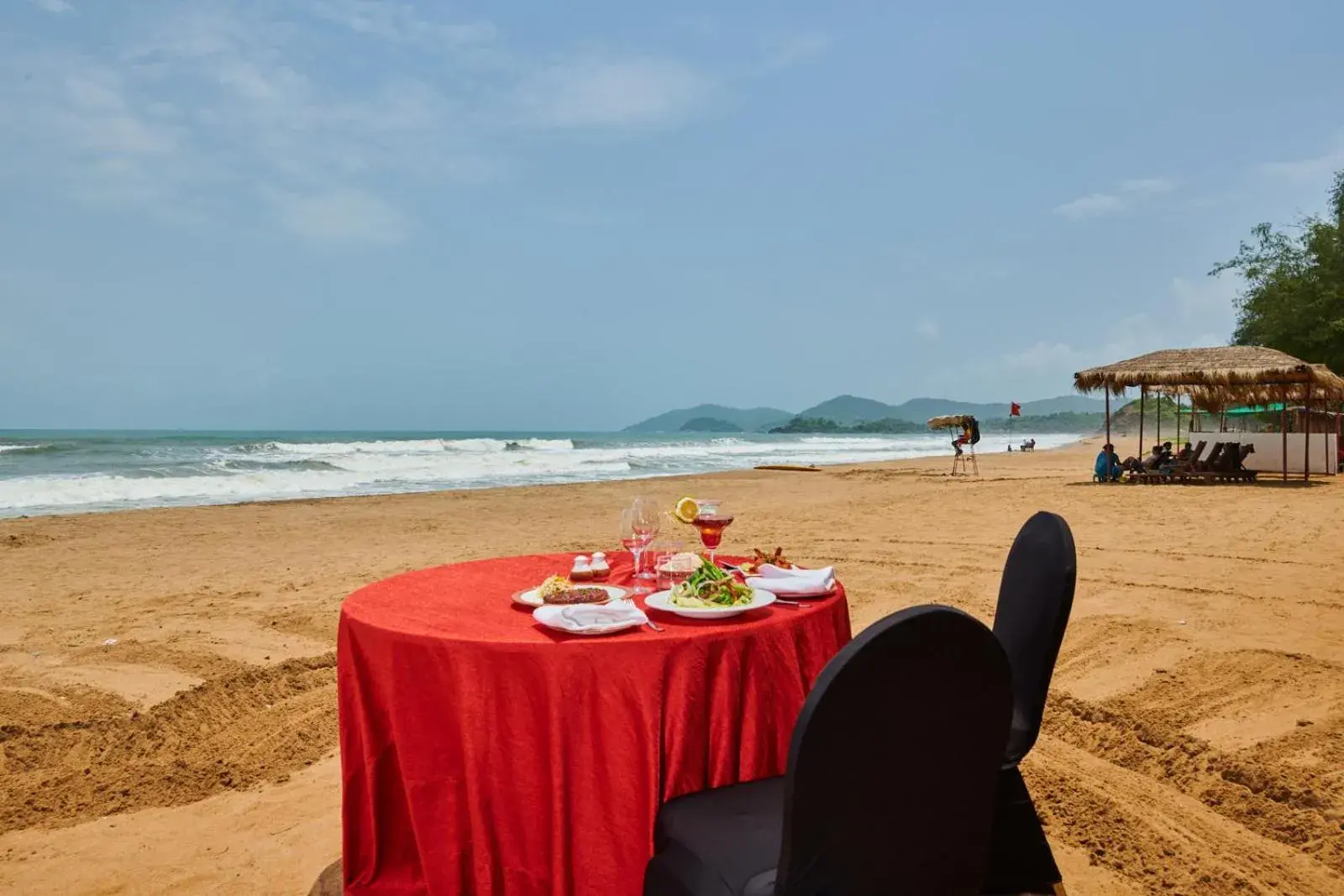 Food and drinks in The LaLiT Golf & Spa Resort Goa Food and drinks in The LaLiT Golf & Spa Resort Goa