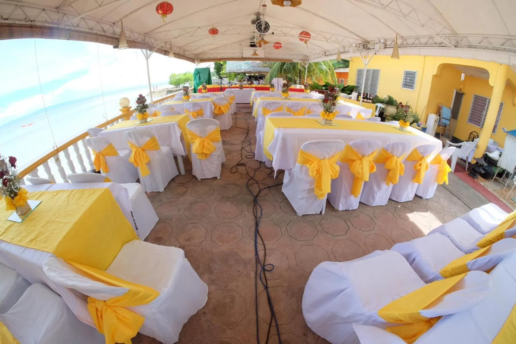 Banquet/Function facilities in L & M Hearthstones Lodge