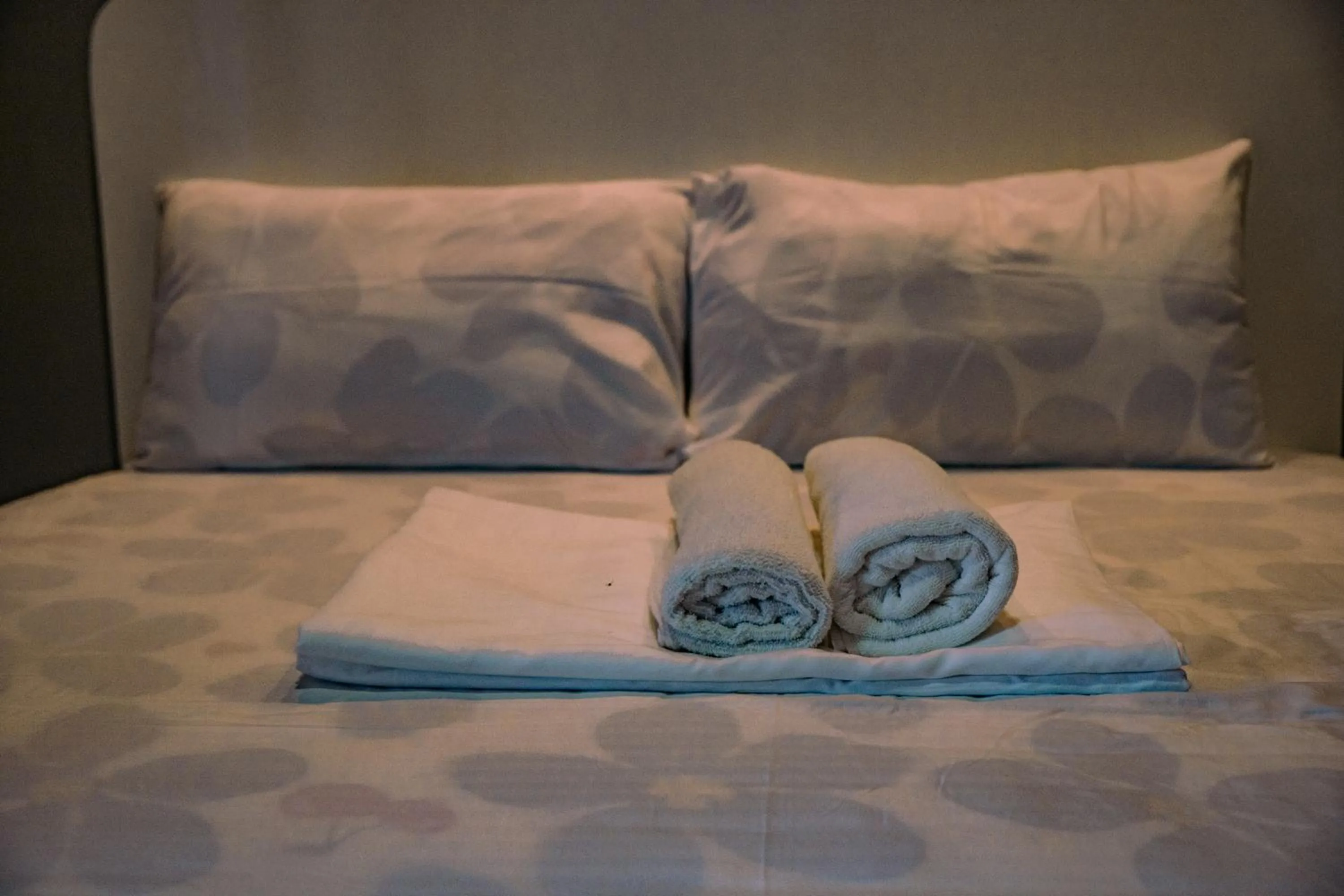 Bed in L & M Hearthstones Lodge