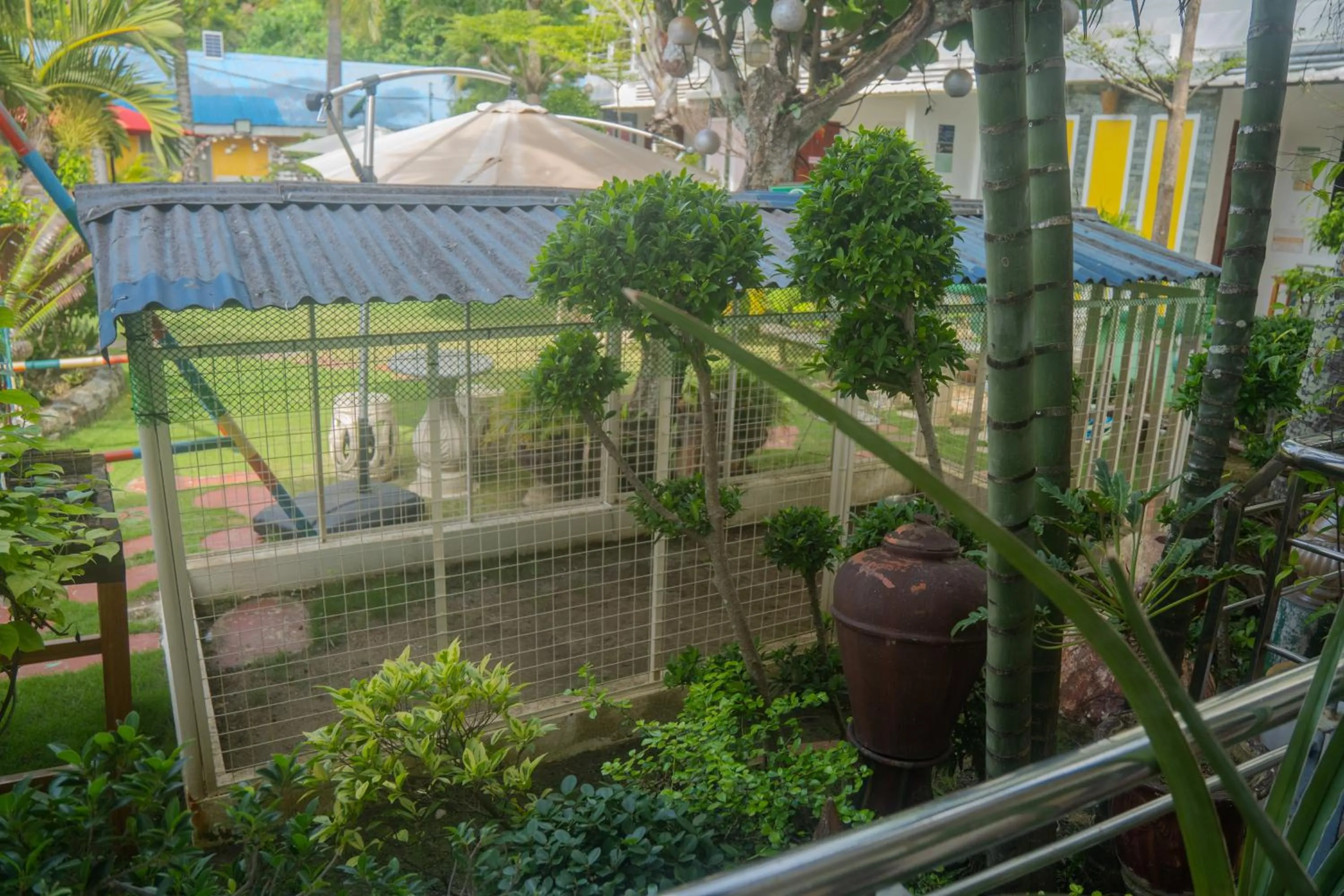 L & M Hearthstones Lodge