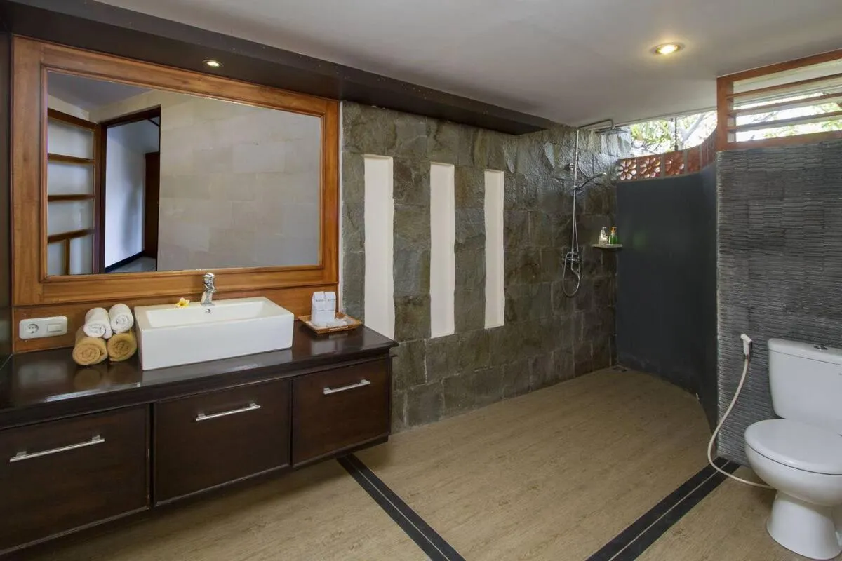 Bali Taman Beach Resort & Spa Lovina