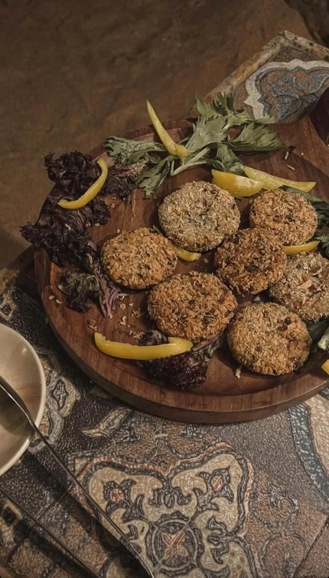 Restaurant/places to eat in Dwarka Beach Resort Goa