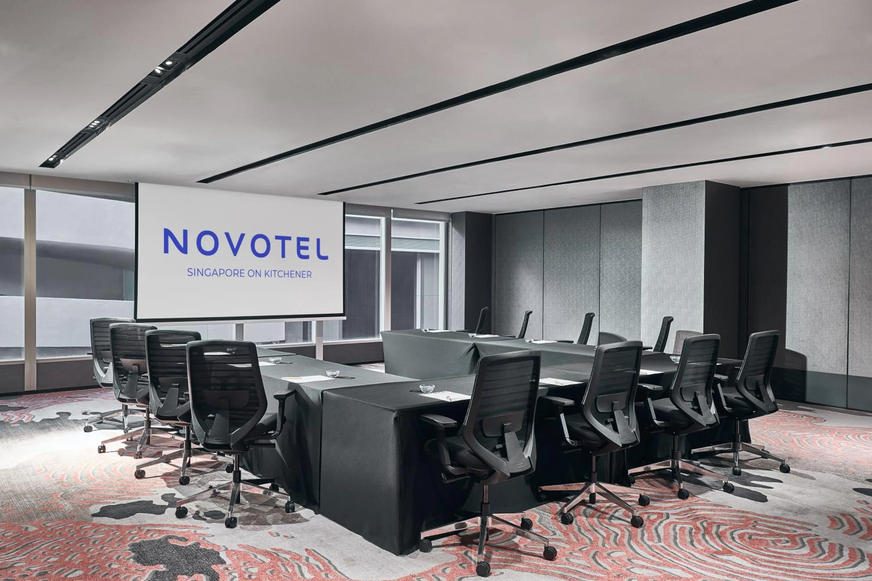 Meeting/conference room in Novotel Singapore on Kitchener
