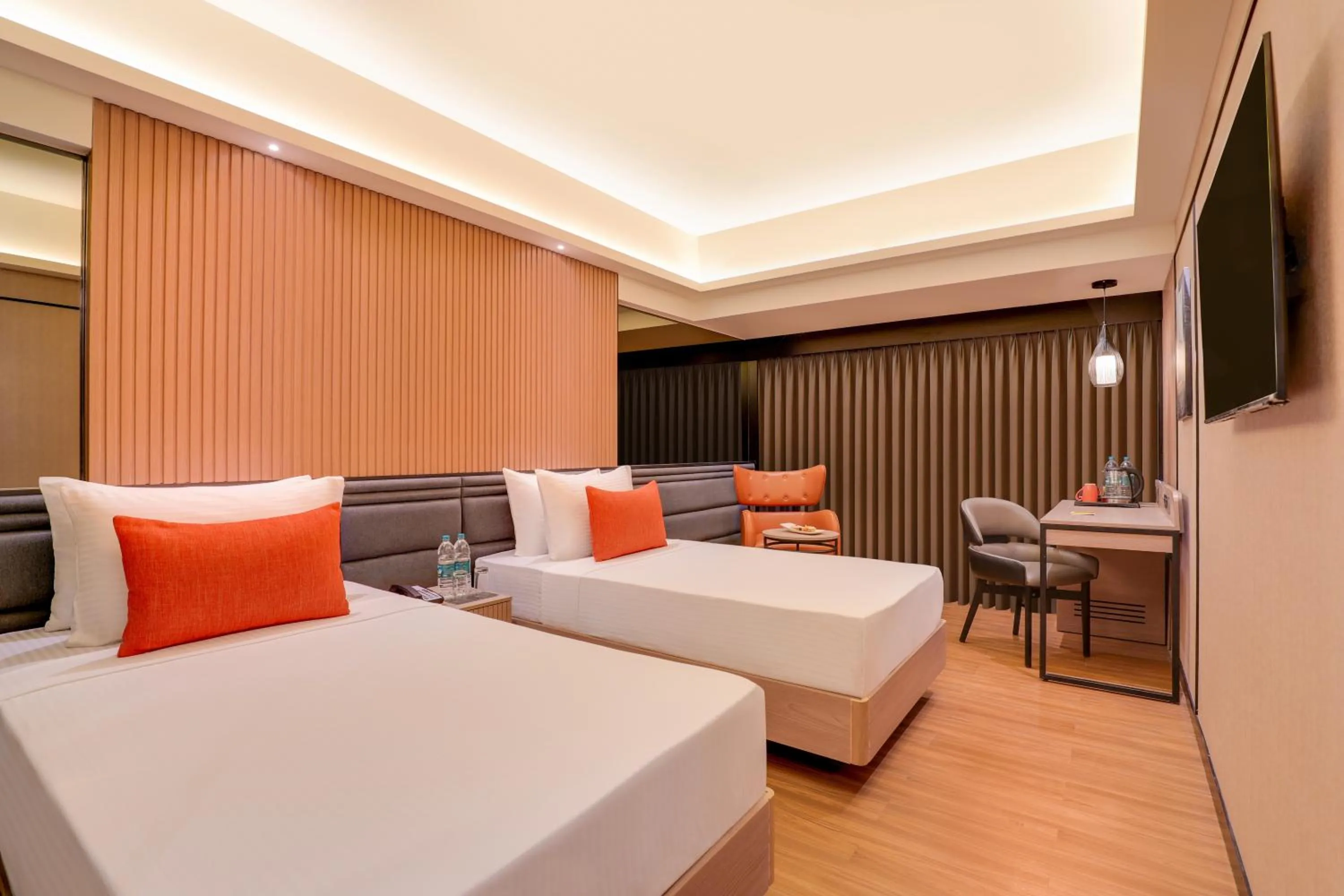 Bed in Lemon Tree Premier, Malad, Mumbai