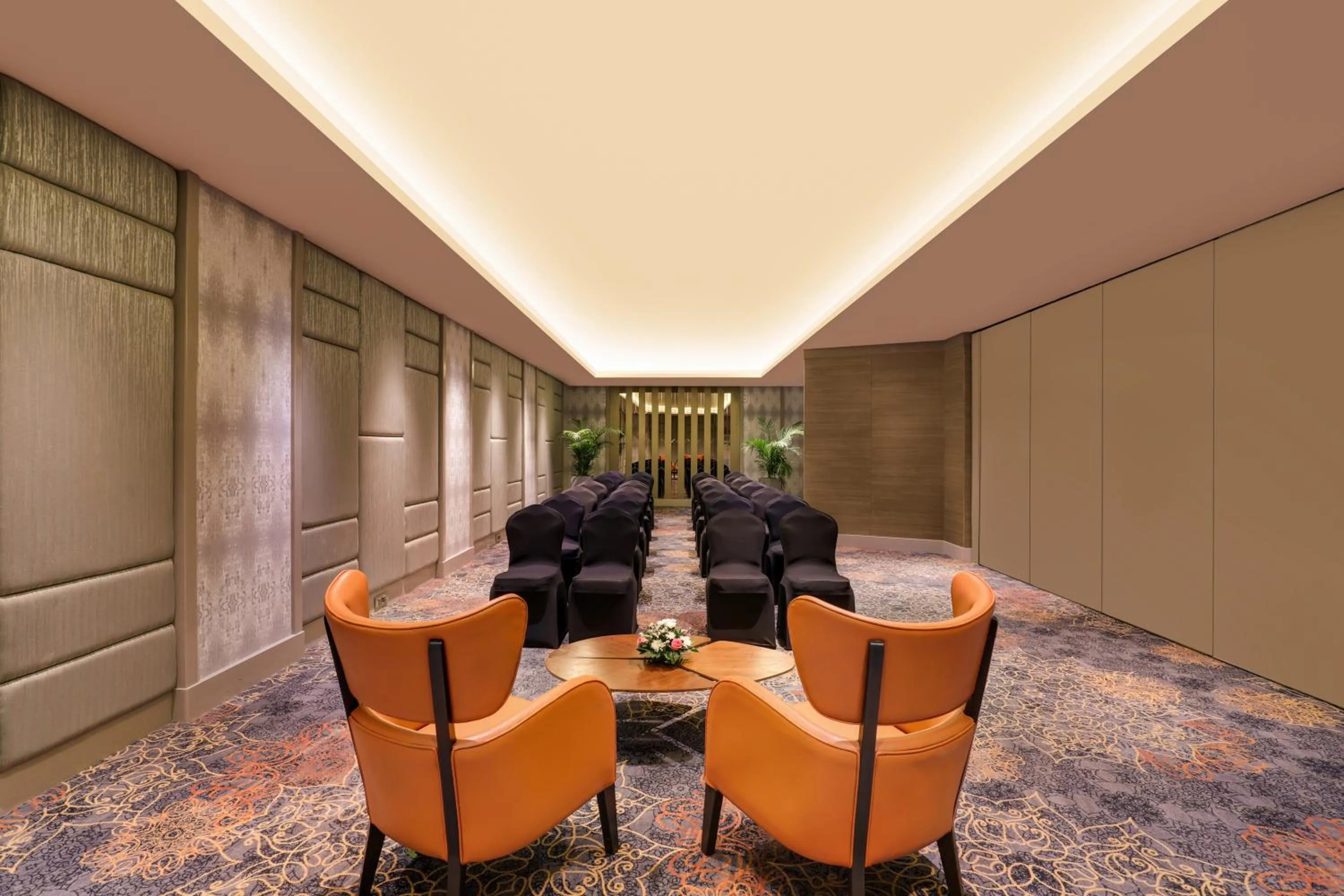 Meeting/conference room in Lemon Tree Premier, Malad, Mumbai