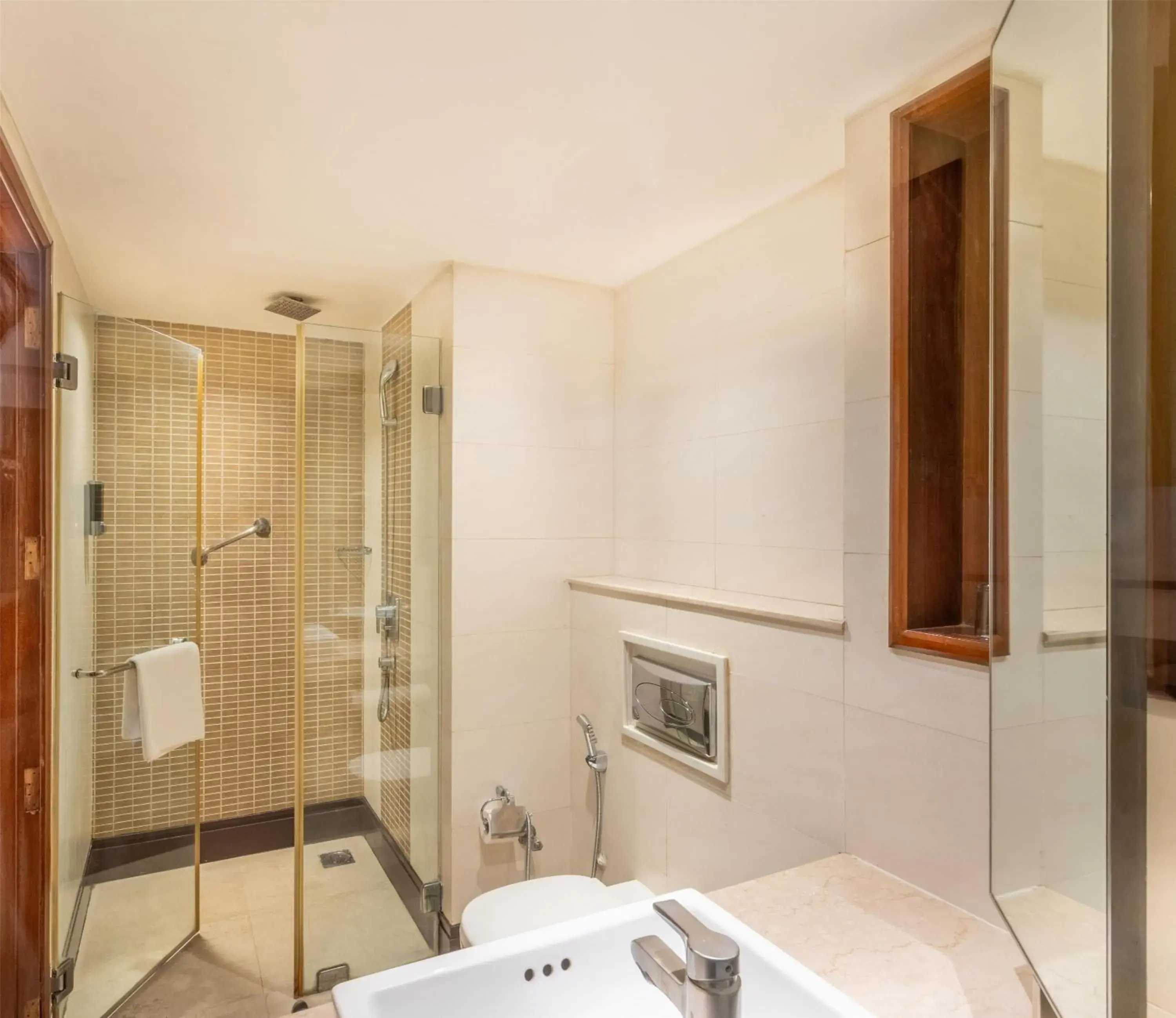 Bathroom in Park Inn Gurgaon Bathroom in Park Inn Gurgaon