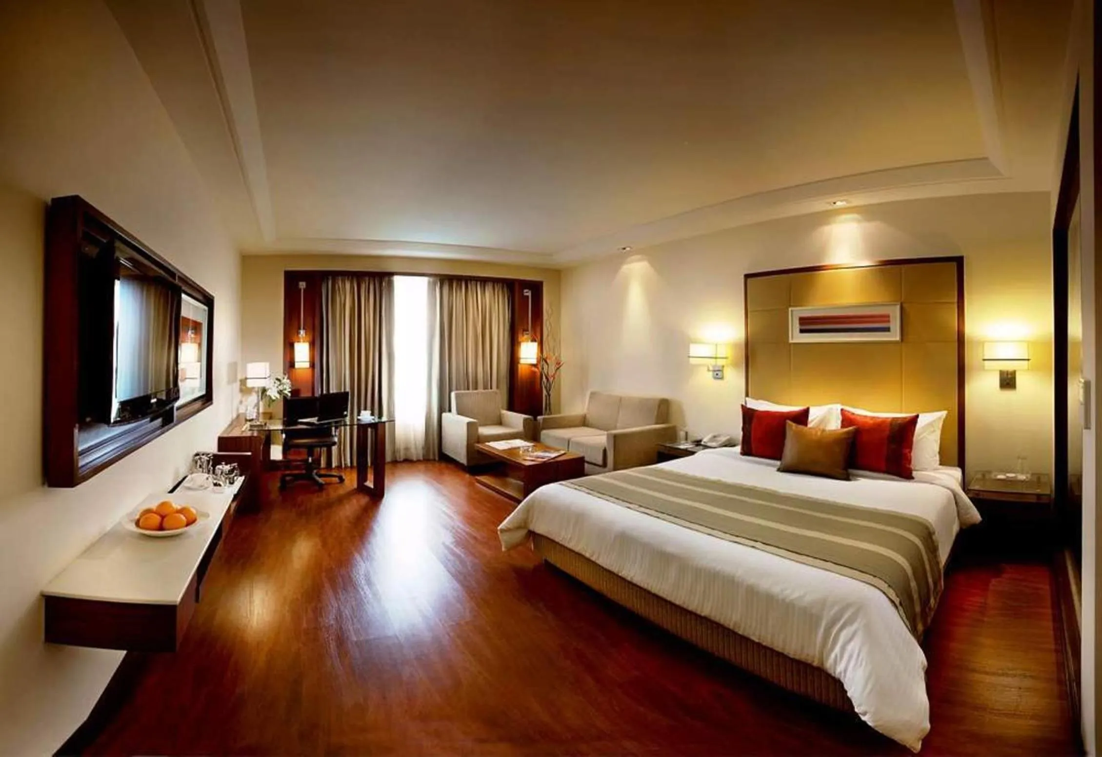 Photo of the whole room, Bed in Park Inn Gurgaon