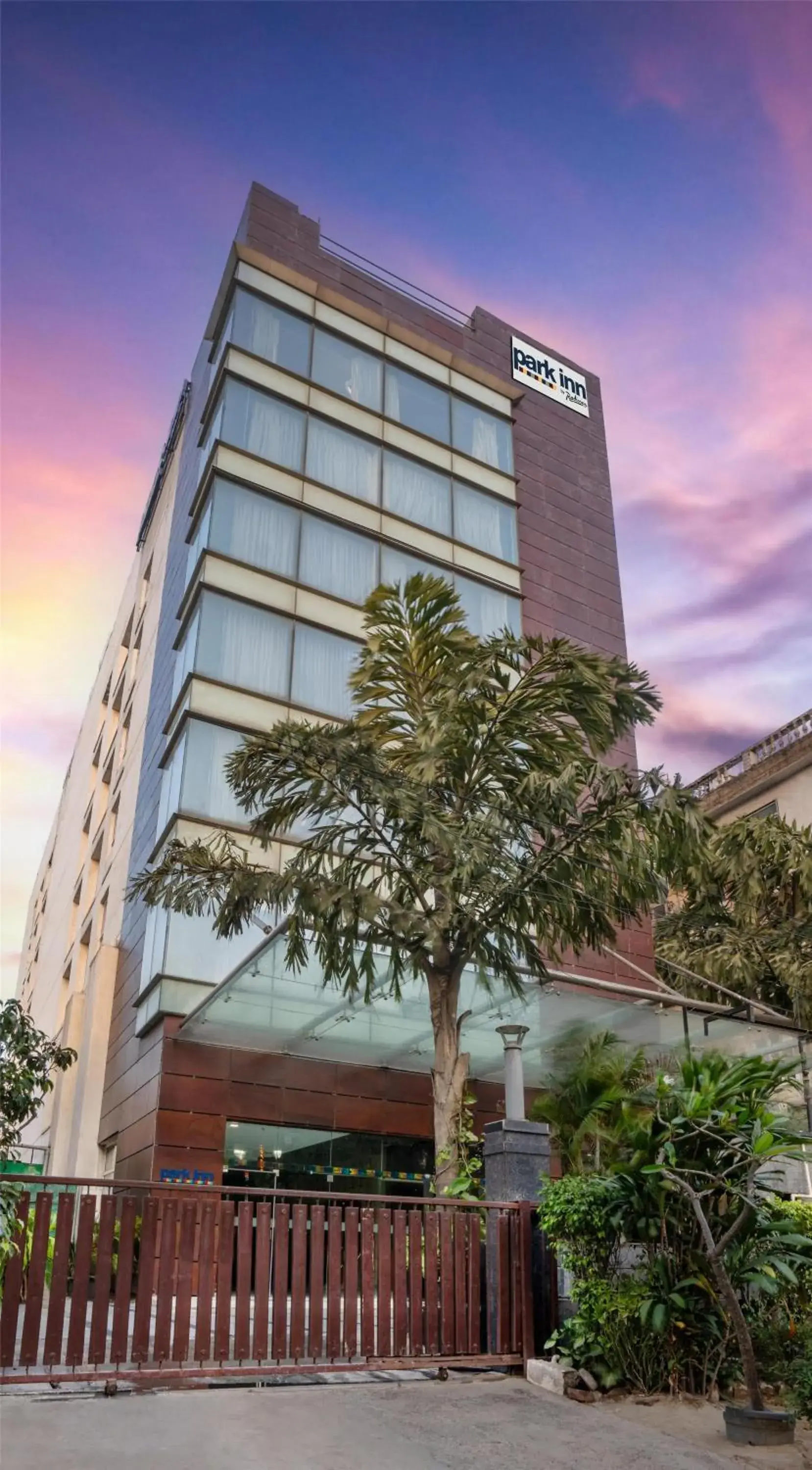 Property building in Park Inn Gurgaon Property building in Park Inn Gurgaon