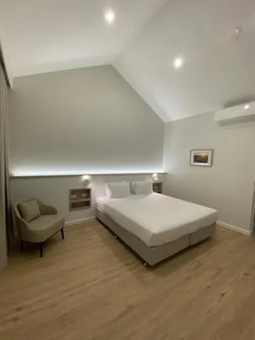 Bed in Brooklands Of Mornington