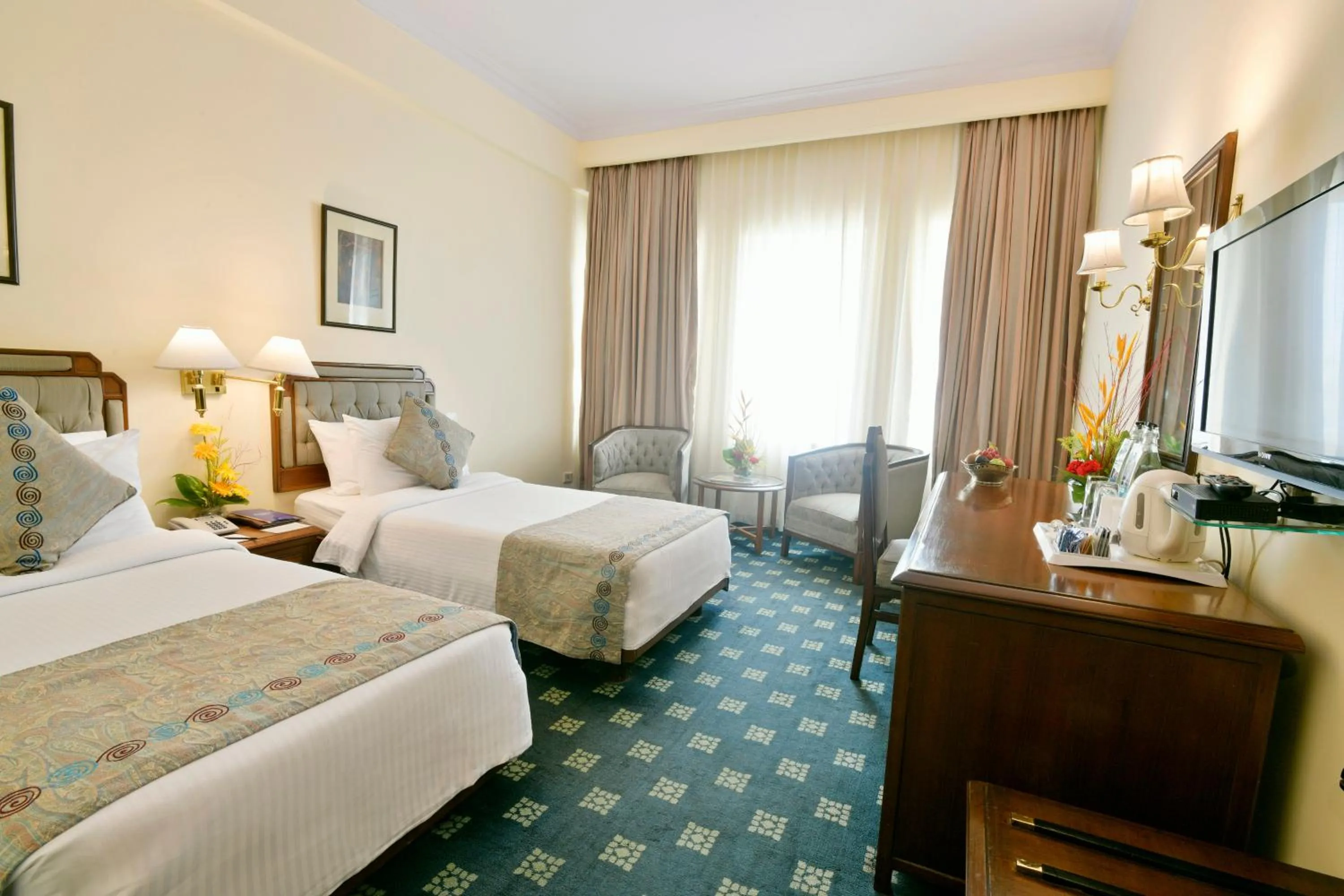 View (from property/room), Bed in Peerless Hotel Kolkata