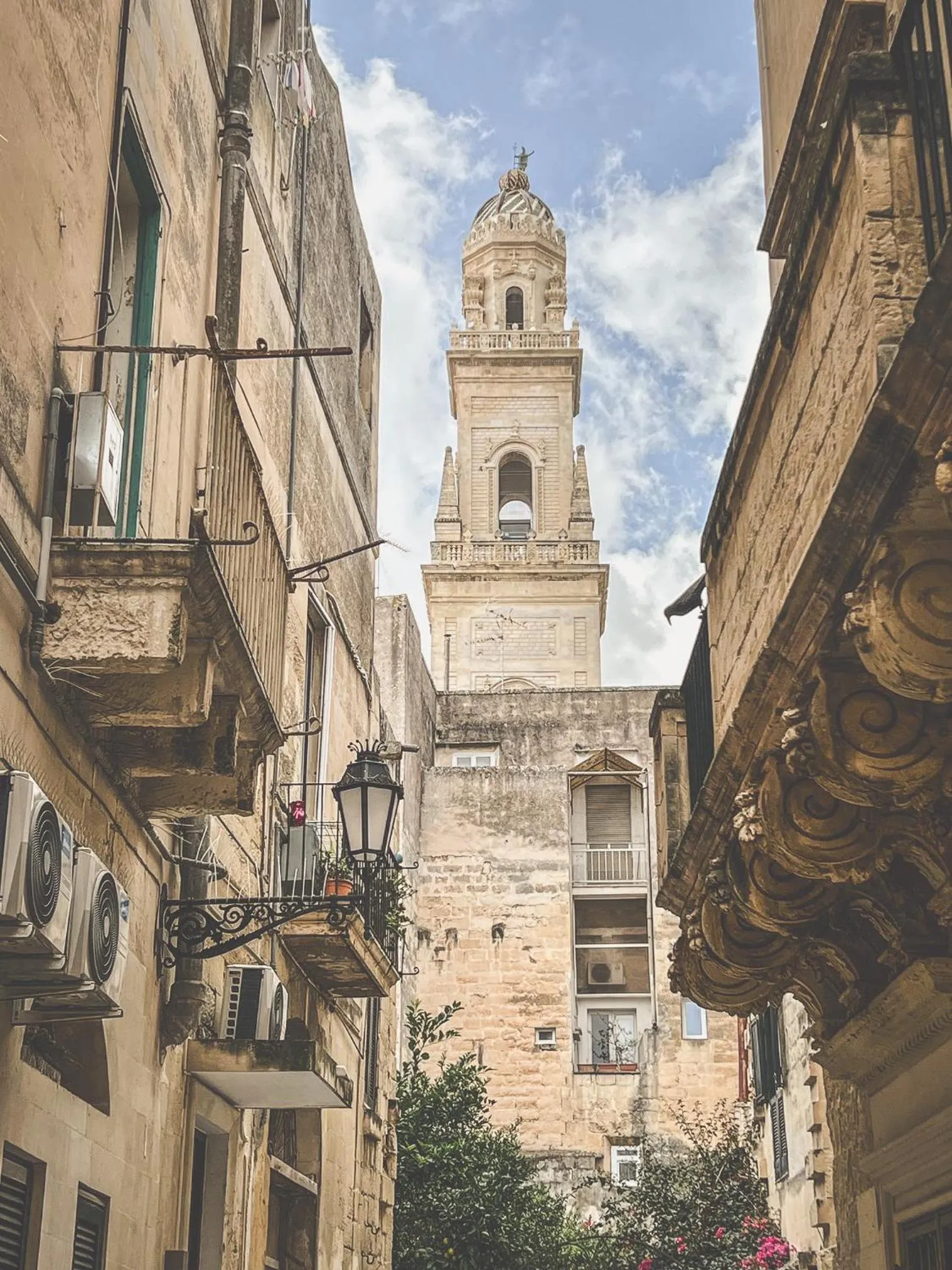 Nearby landmark in Cadelli Luxury Suite & Apartments