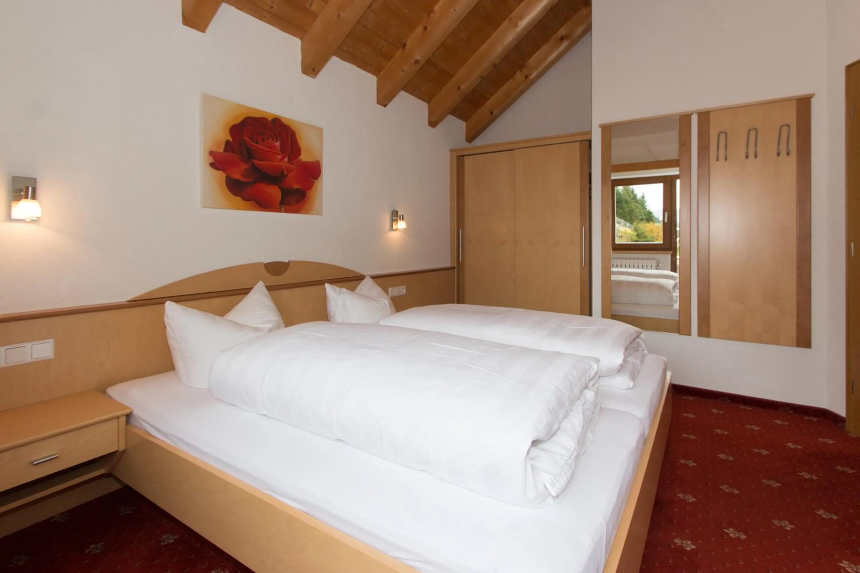 Bedroom, Bed in Hotel Garni Försterheim