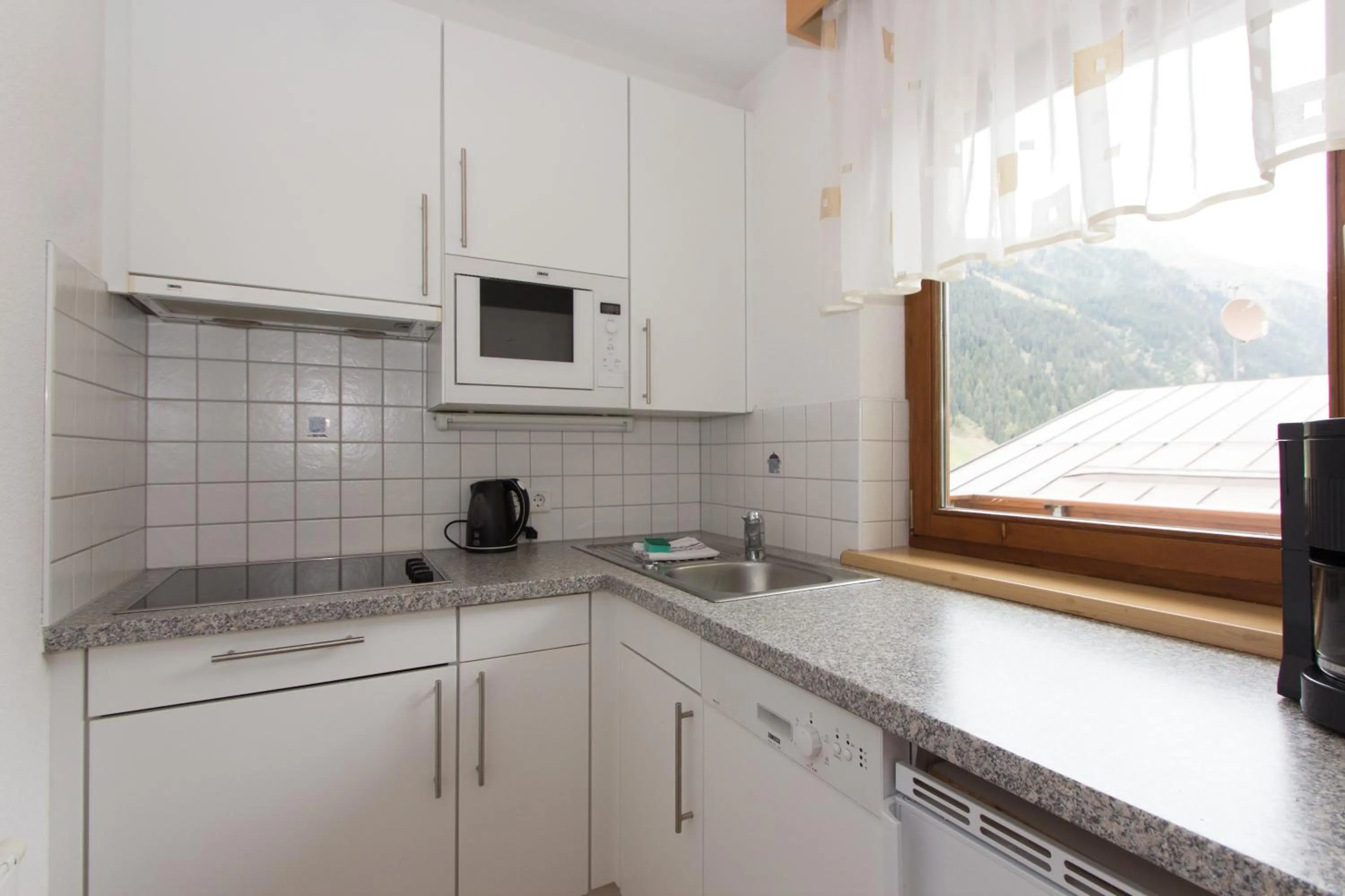 Kitchen or kitchenette in Hotel Garni Försterheim