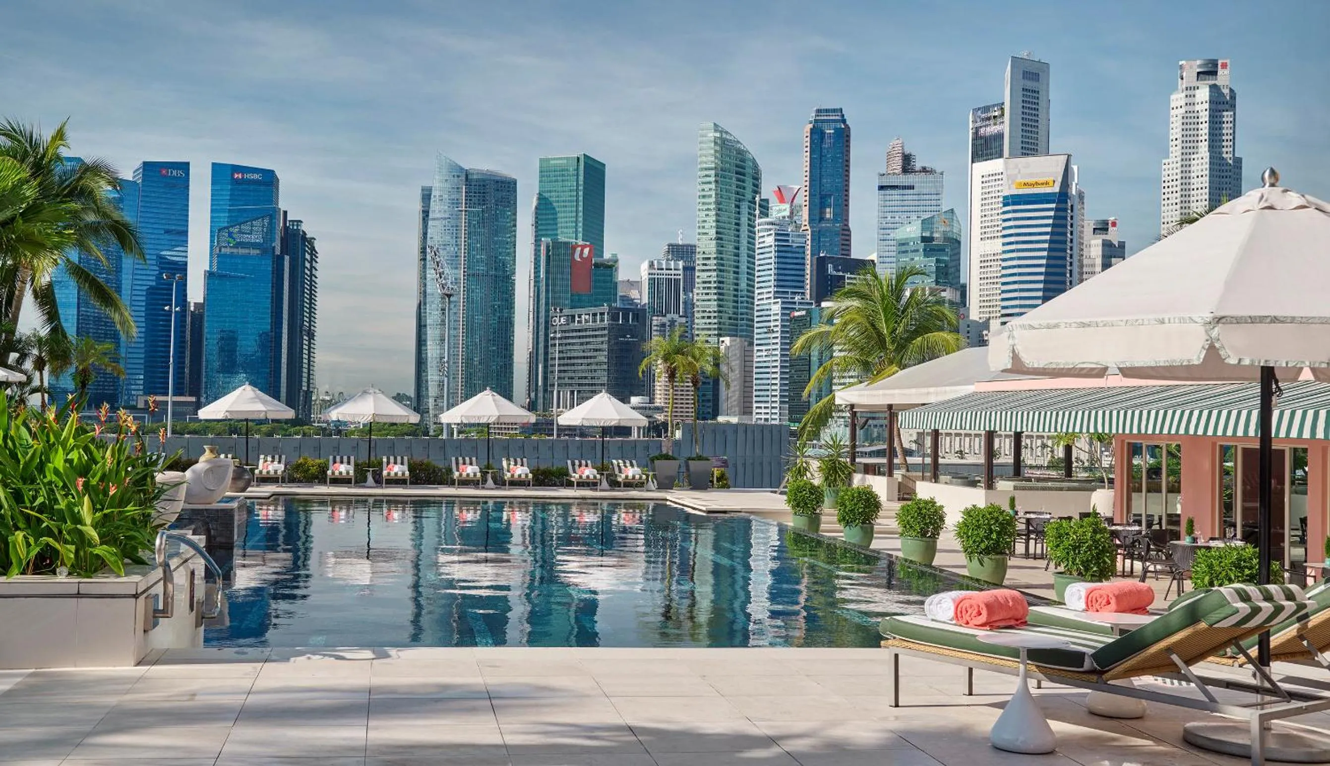 Swimming pool in Mandarin Oriental, Singapore