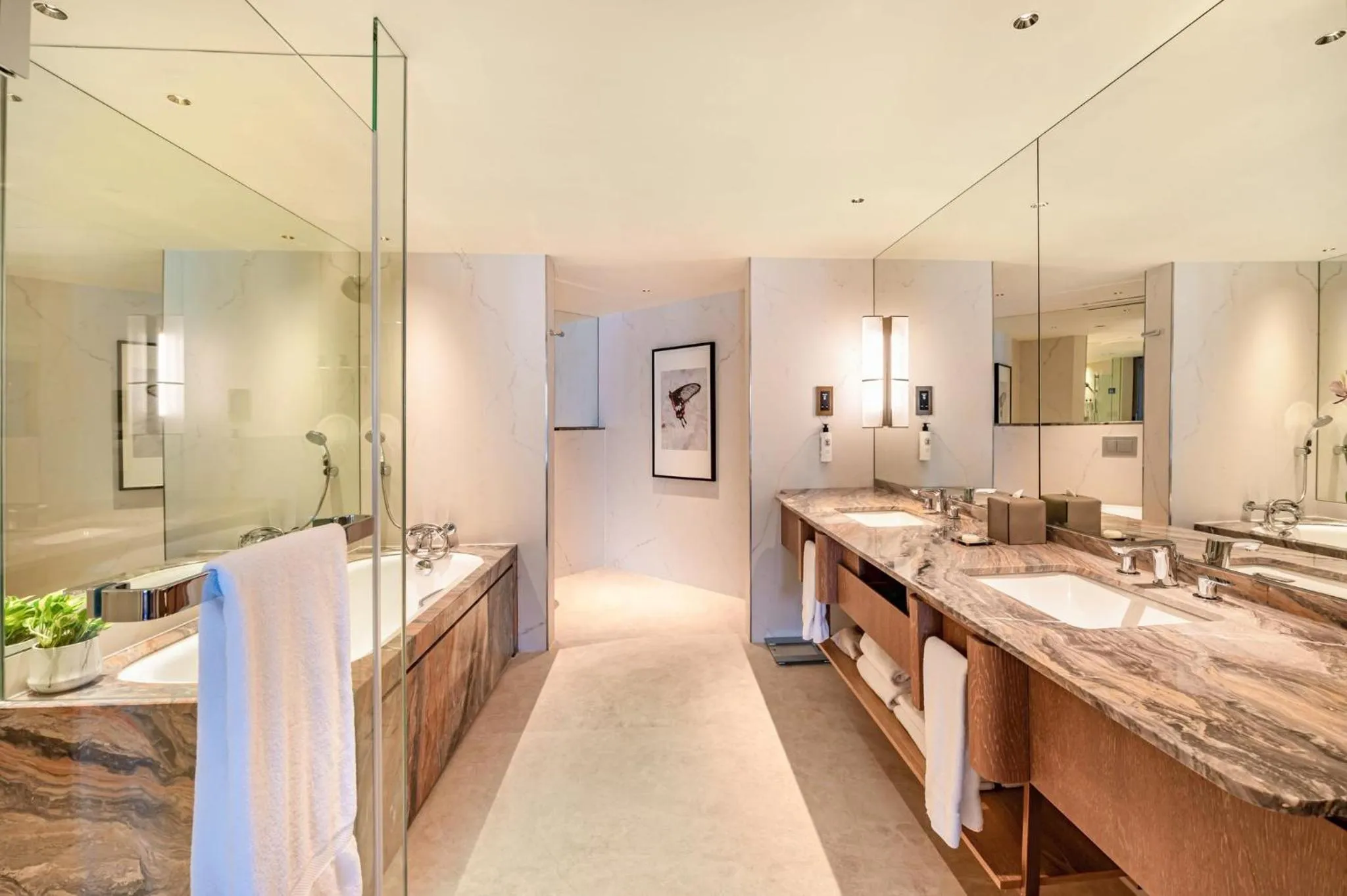 Bathroom in Mandarin Oriental, Singapore