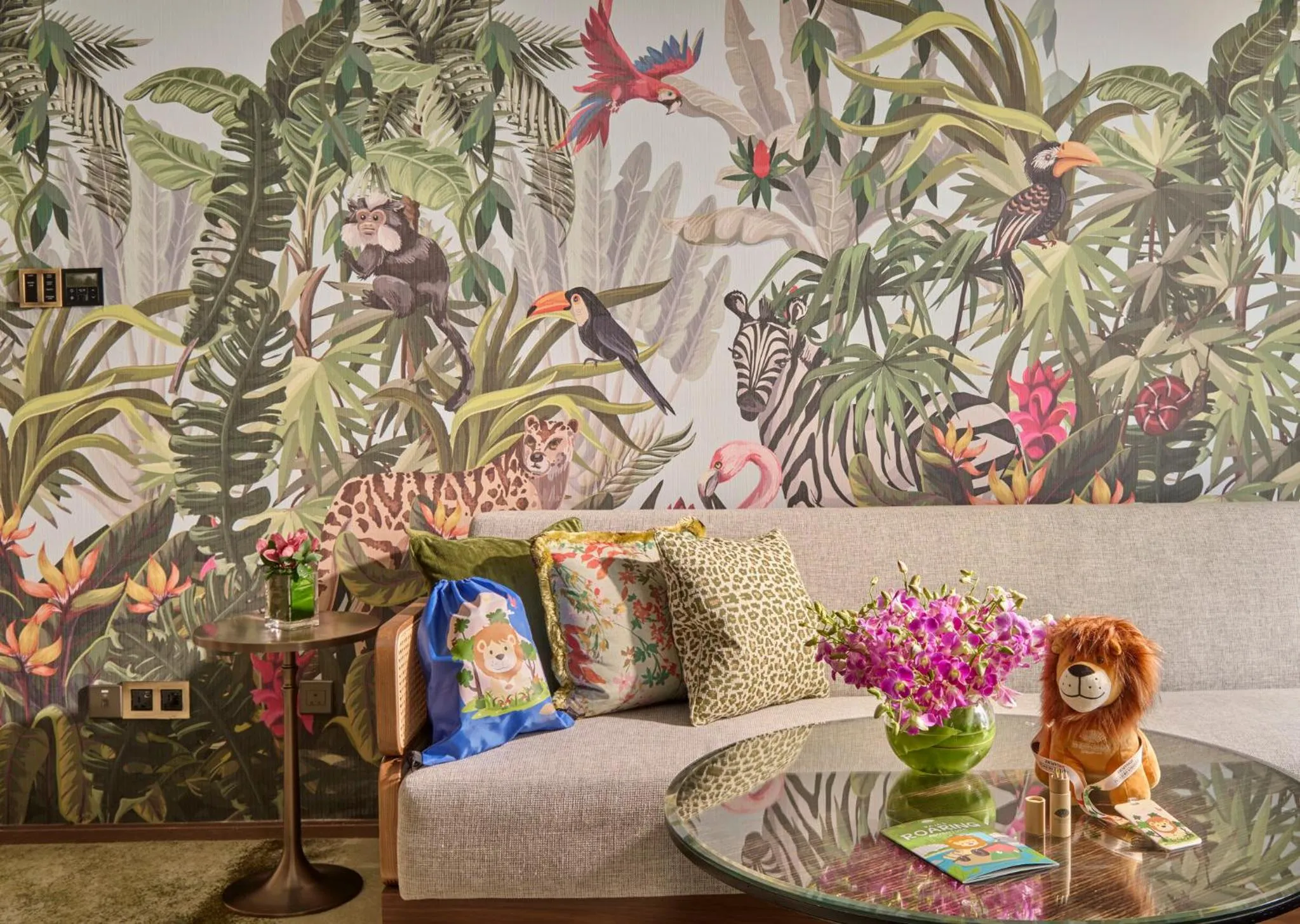 Living room in Mandarin Oriental, Singapore