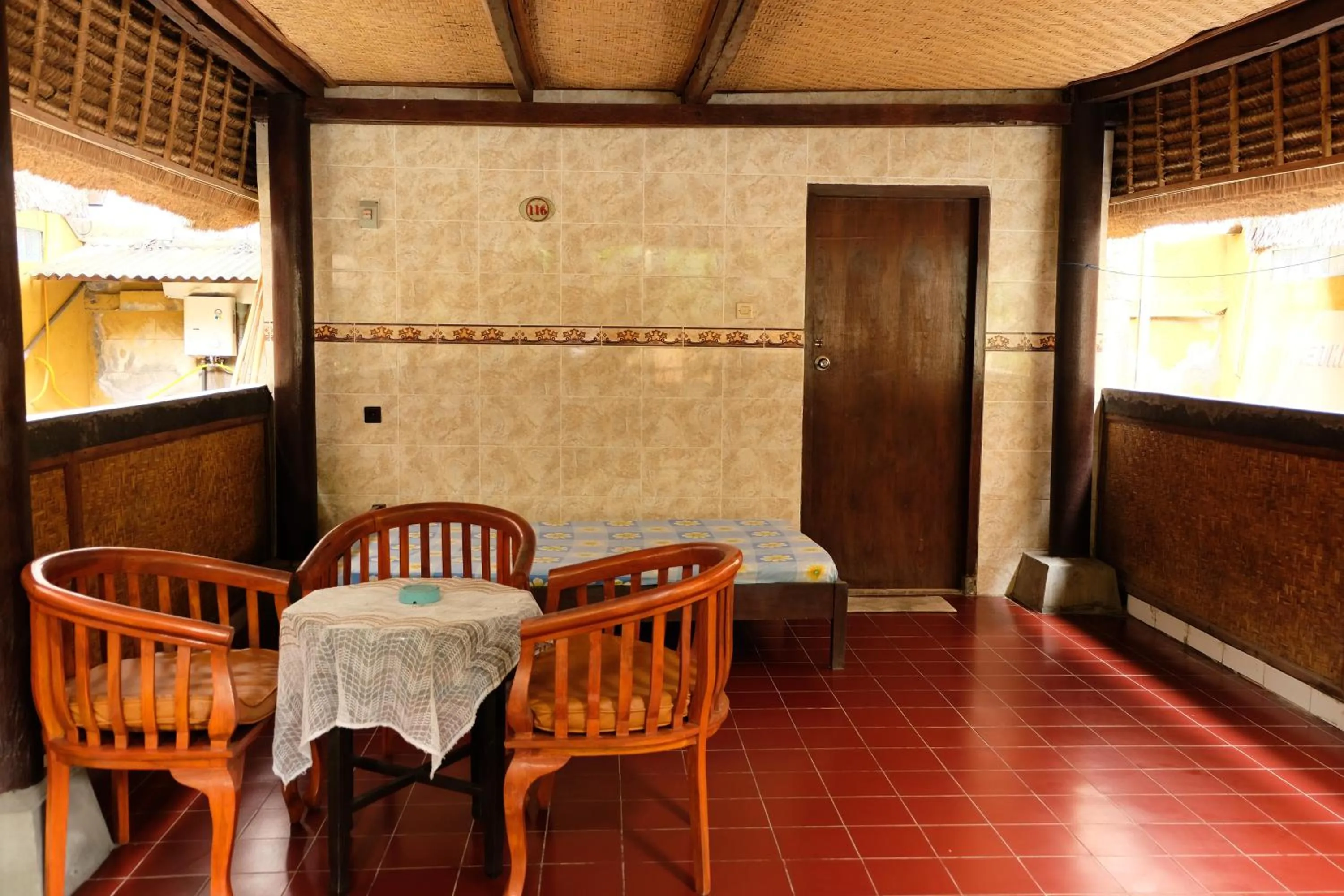 Living room in Kerti Beach Bungalow and Restaurant