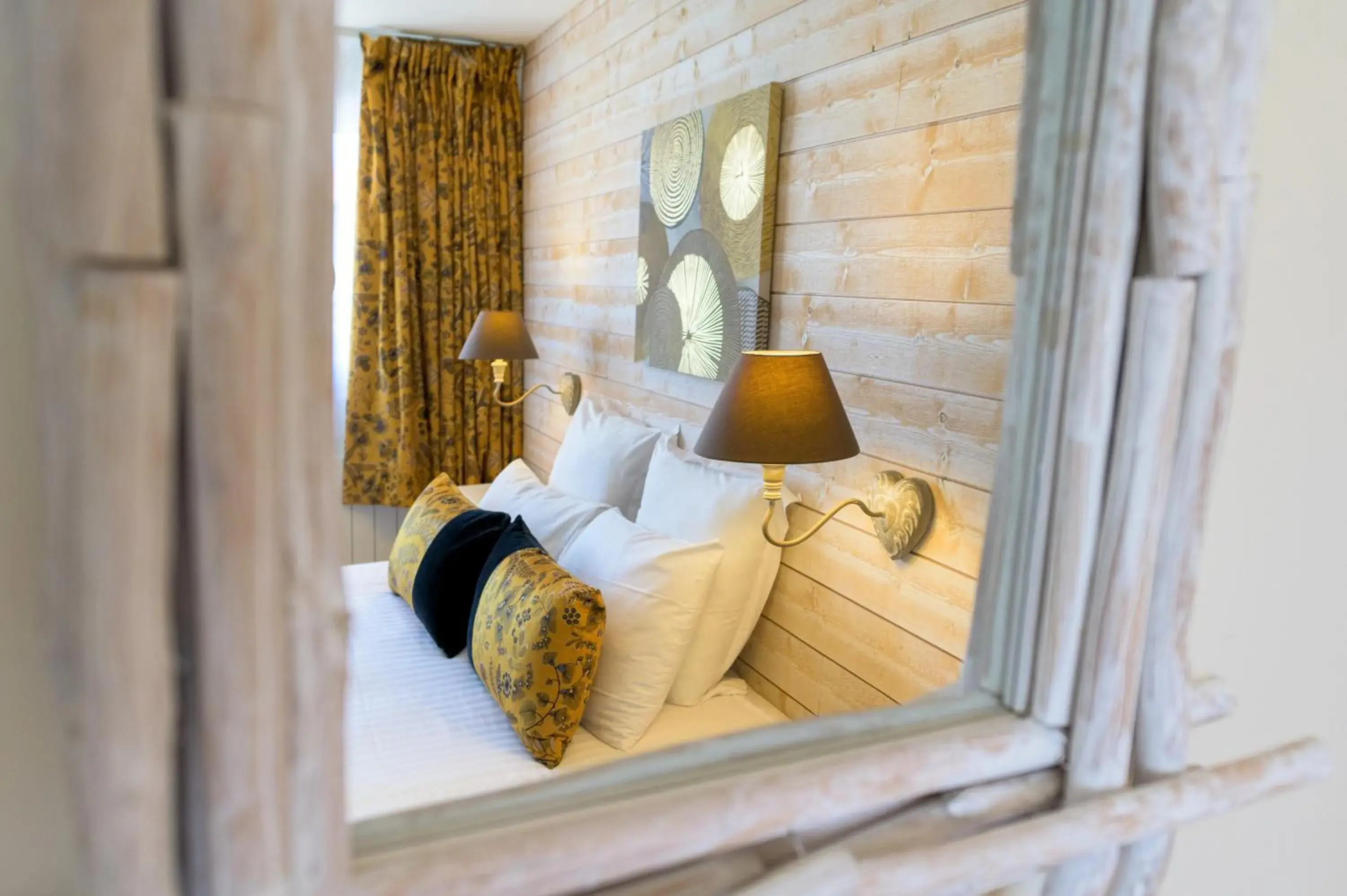 Charm Double Room in Hôtel Le Peu Breton Charm Double Room in Hôtel Le Peu Breton