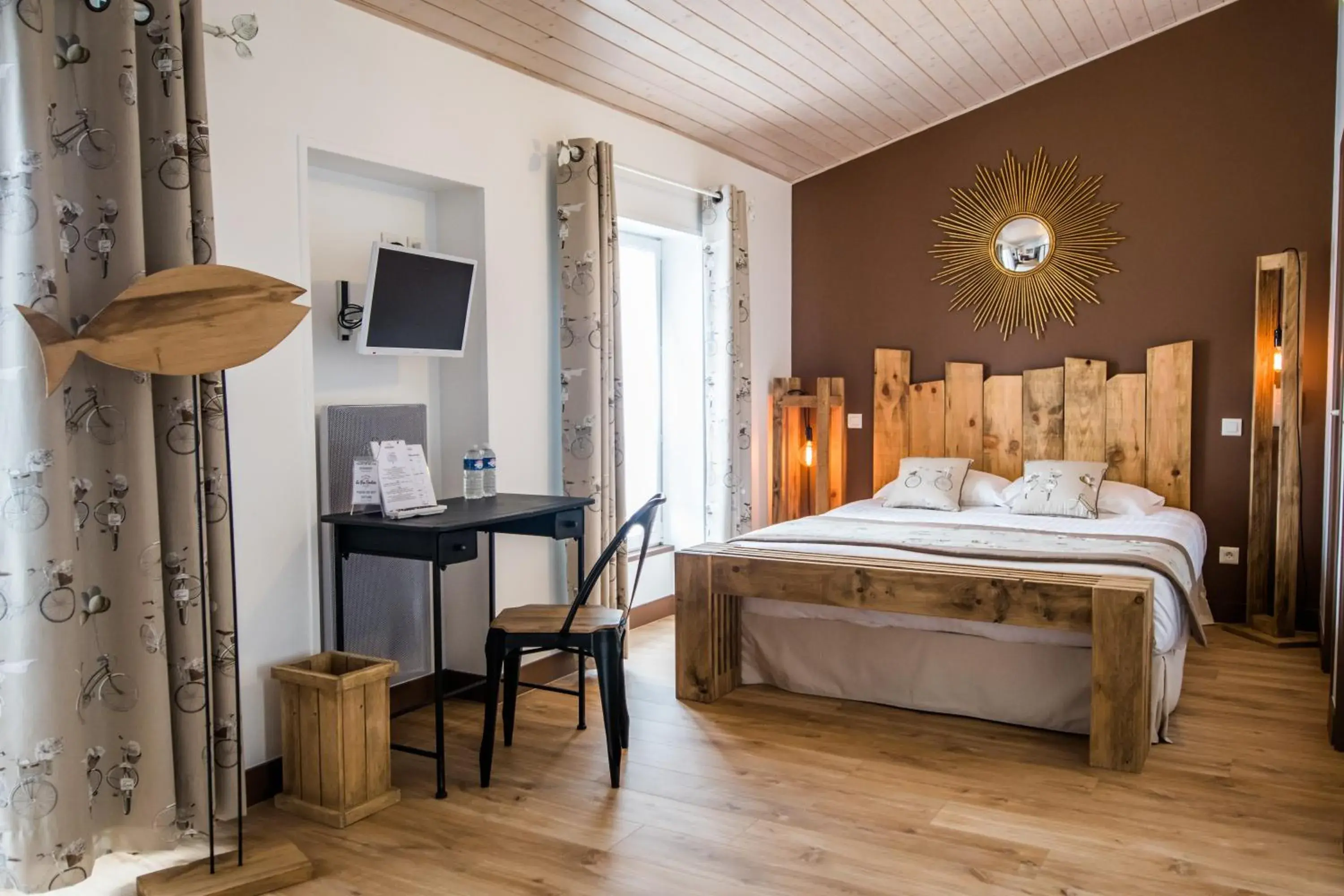 Charm Double Room in Hôtel Le Peu Breton Charm Double Room in Hôtel Le Peu Breton