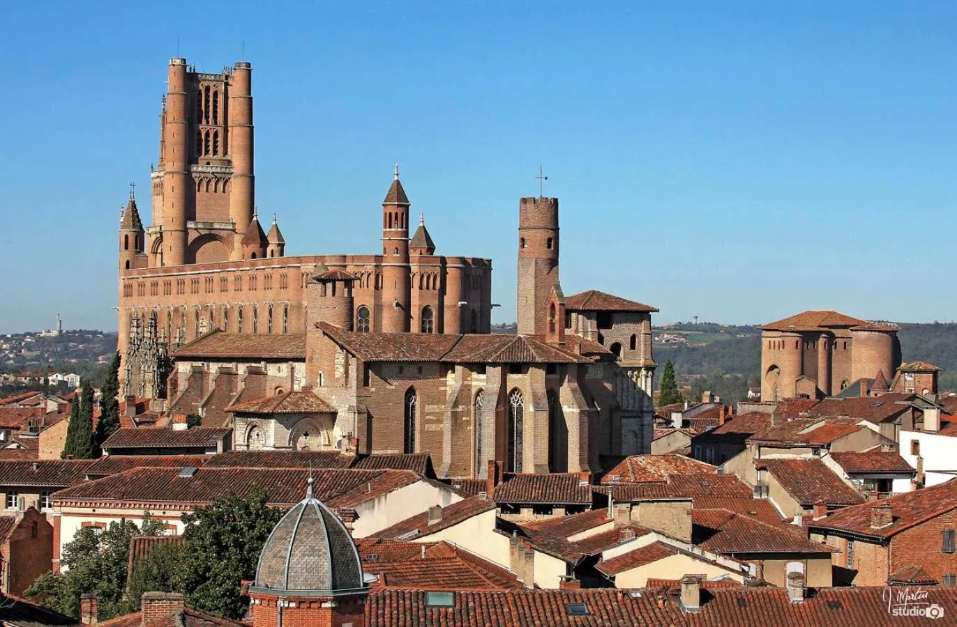 City view in Hôtel du Vigan