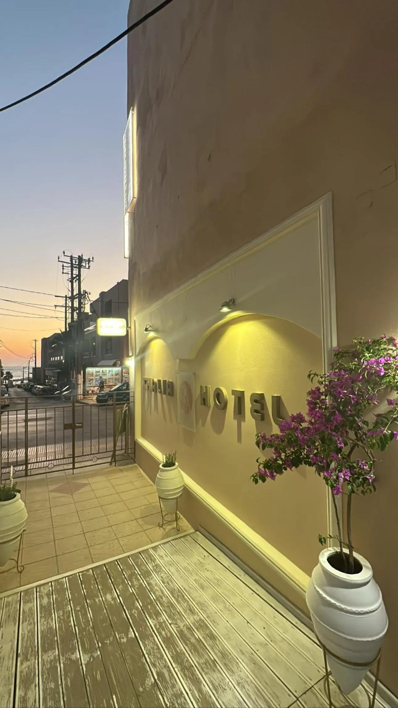 Property building in Thalia deco City & Beach Hotel