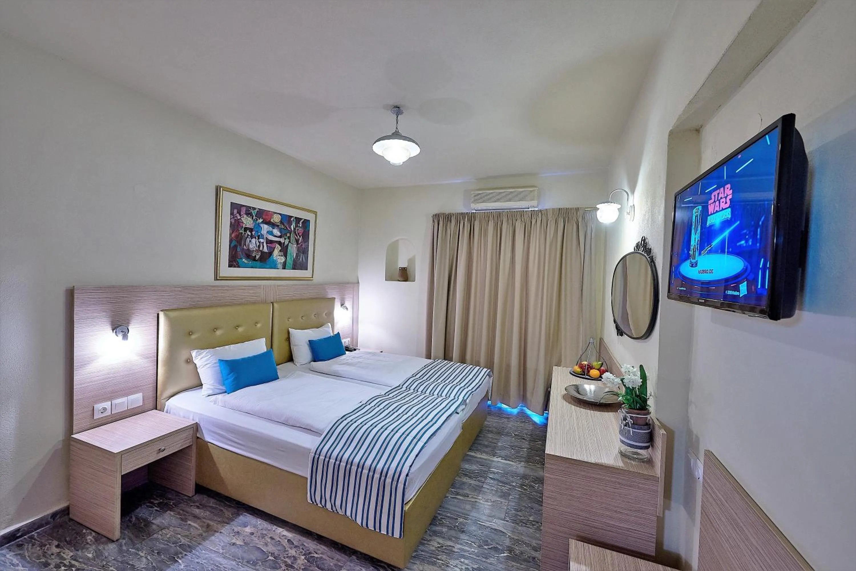 TV and multimedia, Bed in Thalia deco City & Beach Hotel