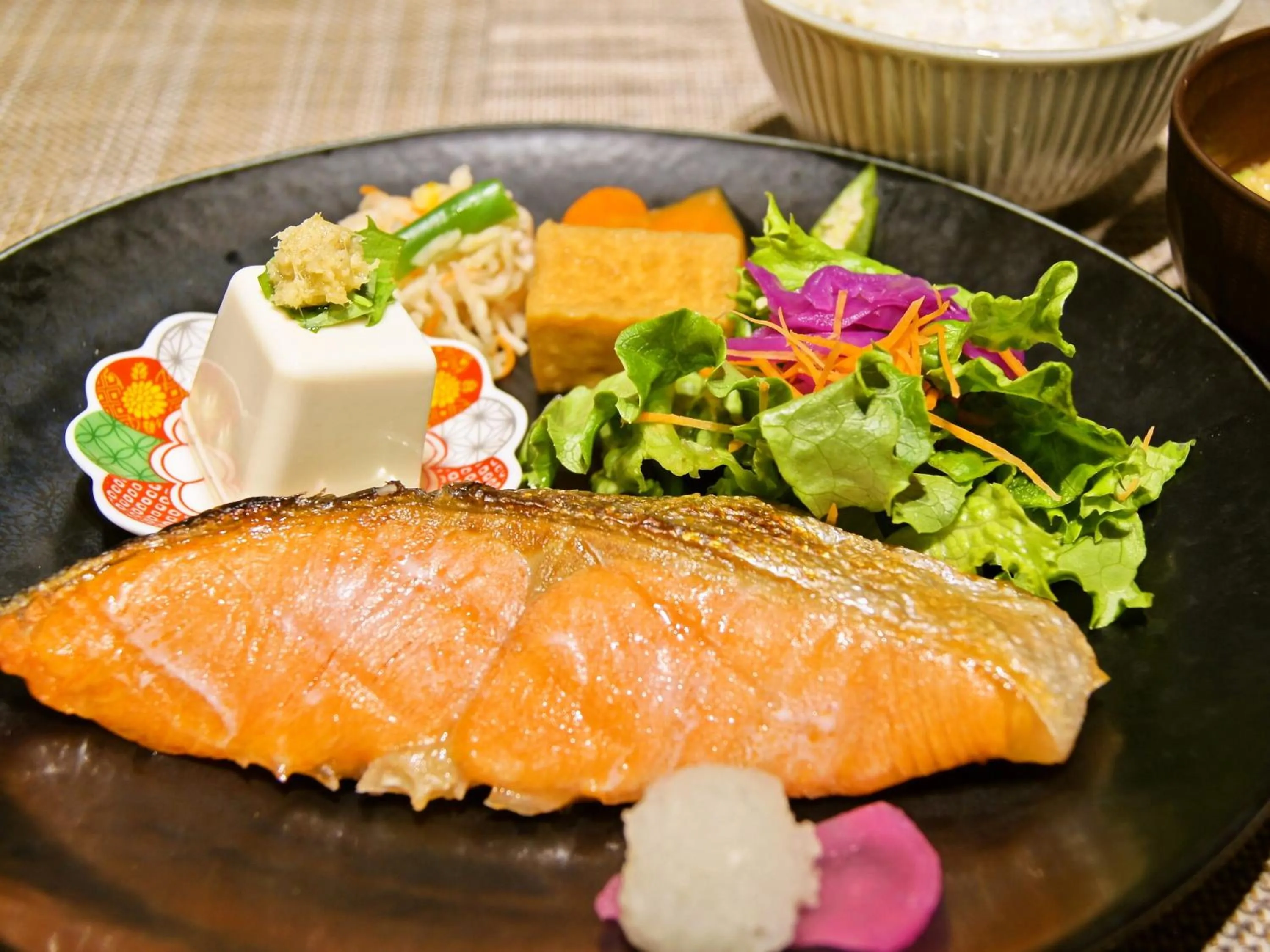 Restaurant/places to eat in APA Hotel Asakusa Kaminarimon