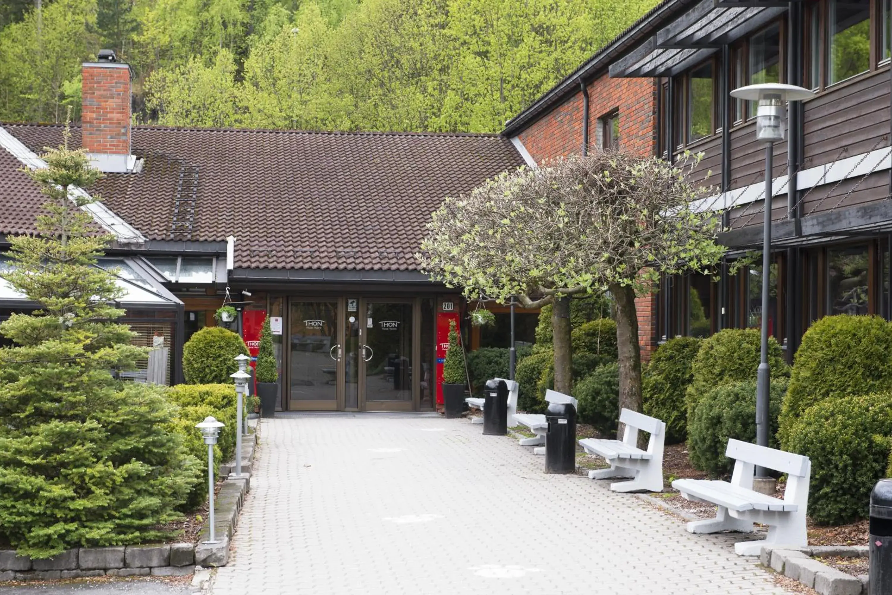 Facade/entrance in Thon Hotel Vettre Facade/entrance in Thon Hotel Vettre