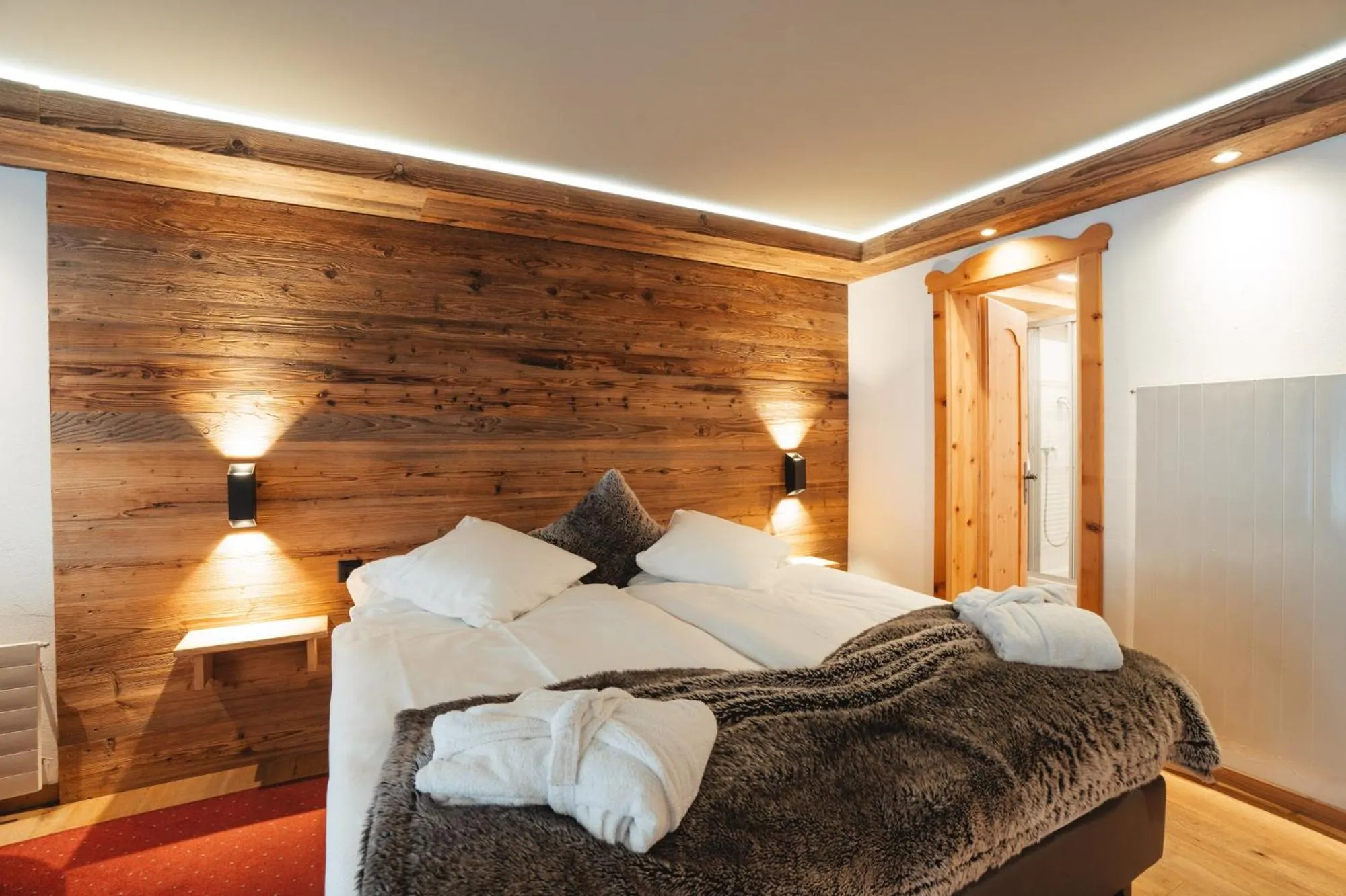 Bedroom, Bed in Hotel Matterhornblick