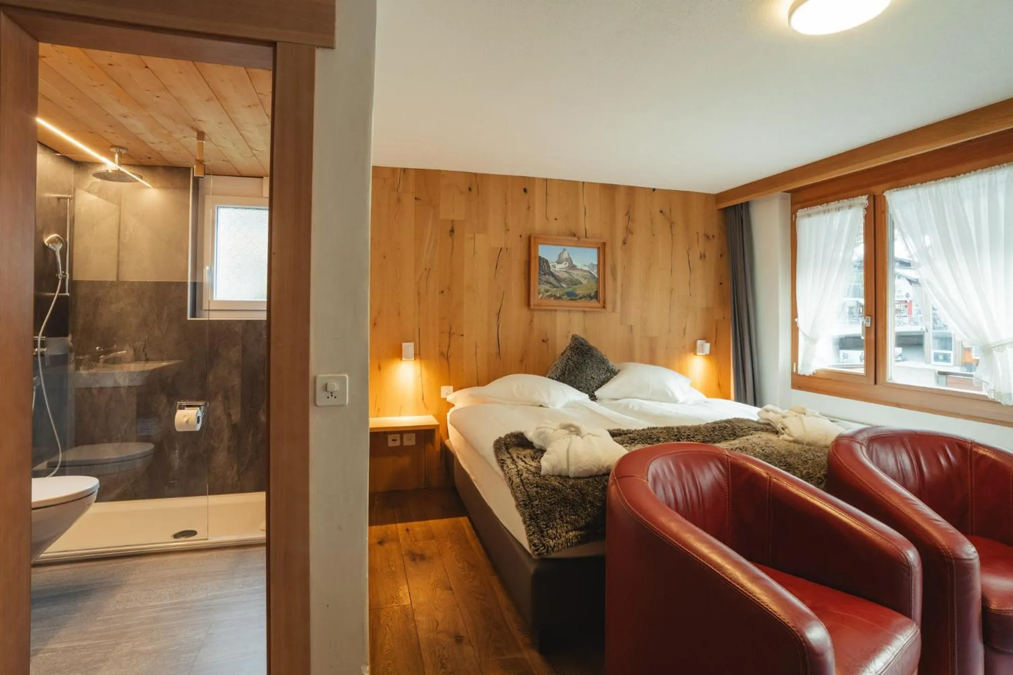 Bedroom, Bed in Hotel Matterhornblick