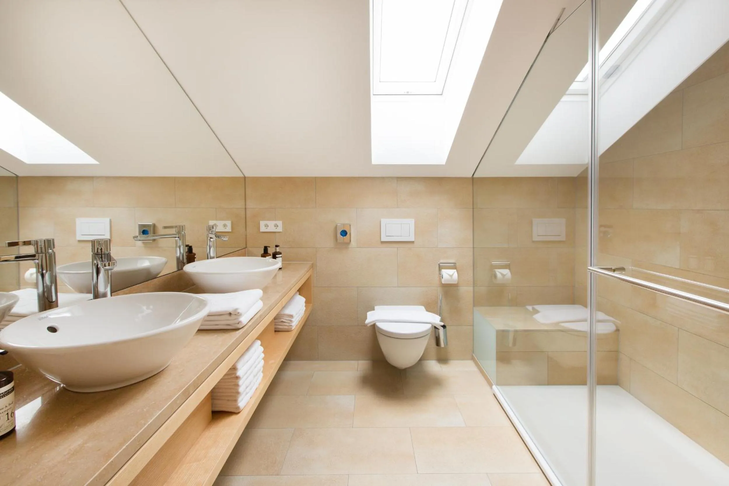 Shower in Familienhotel Mateera Gargellen / Montafon