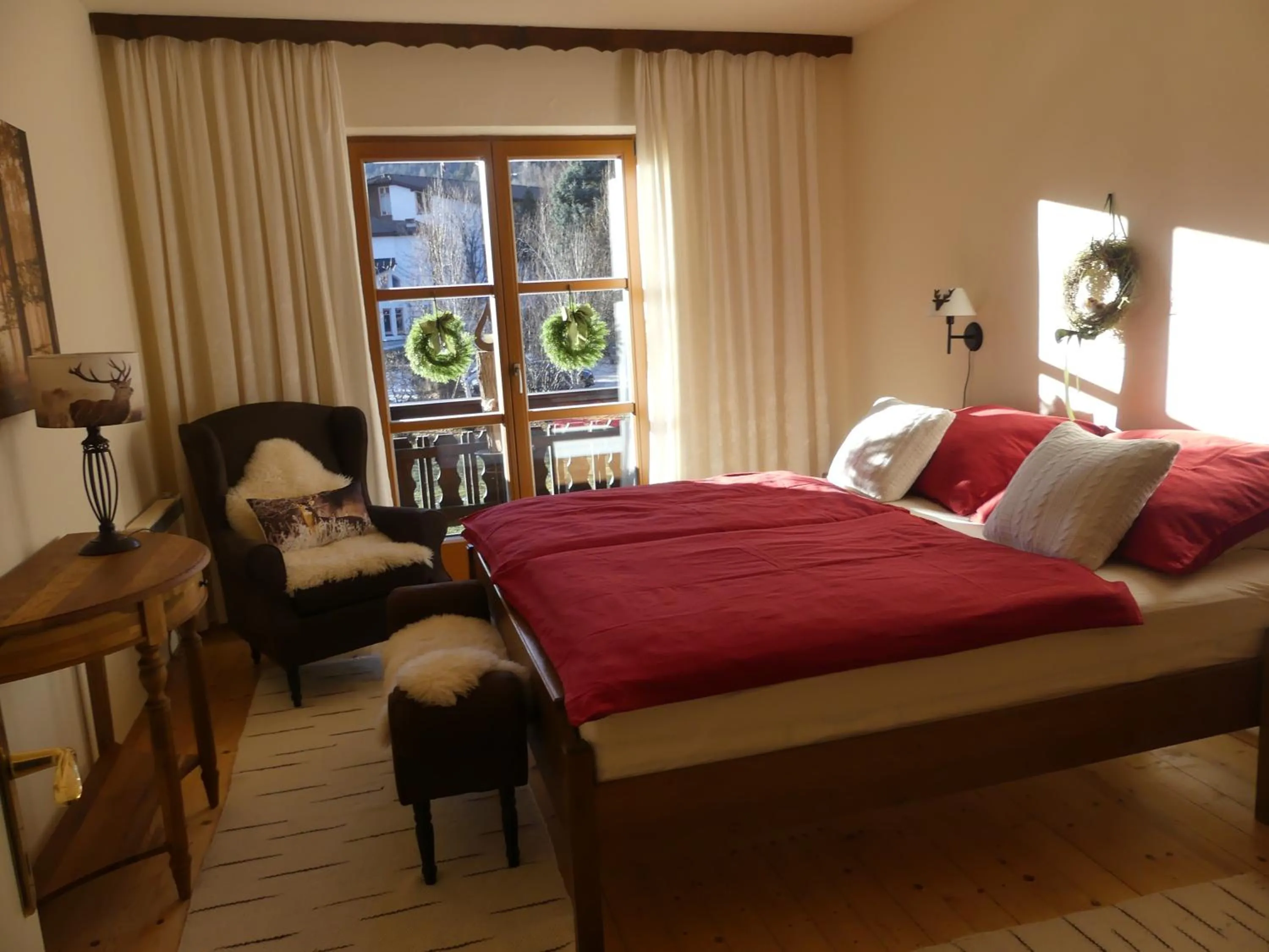 Photo of the whole room, Bed in Ferienwohnungen Familie Wetzlinger