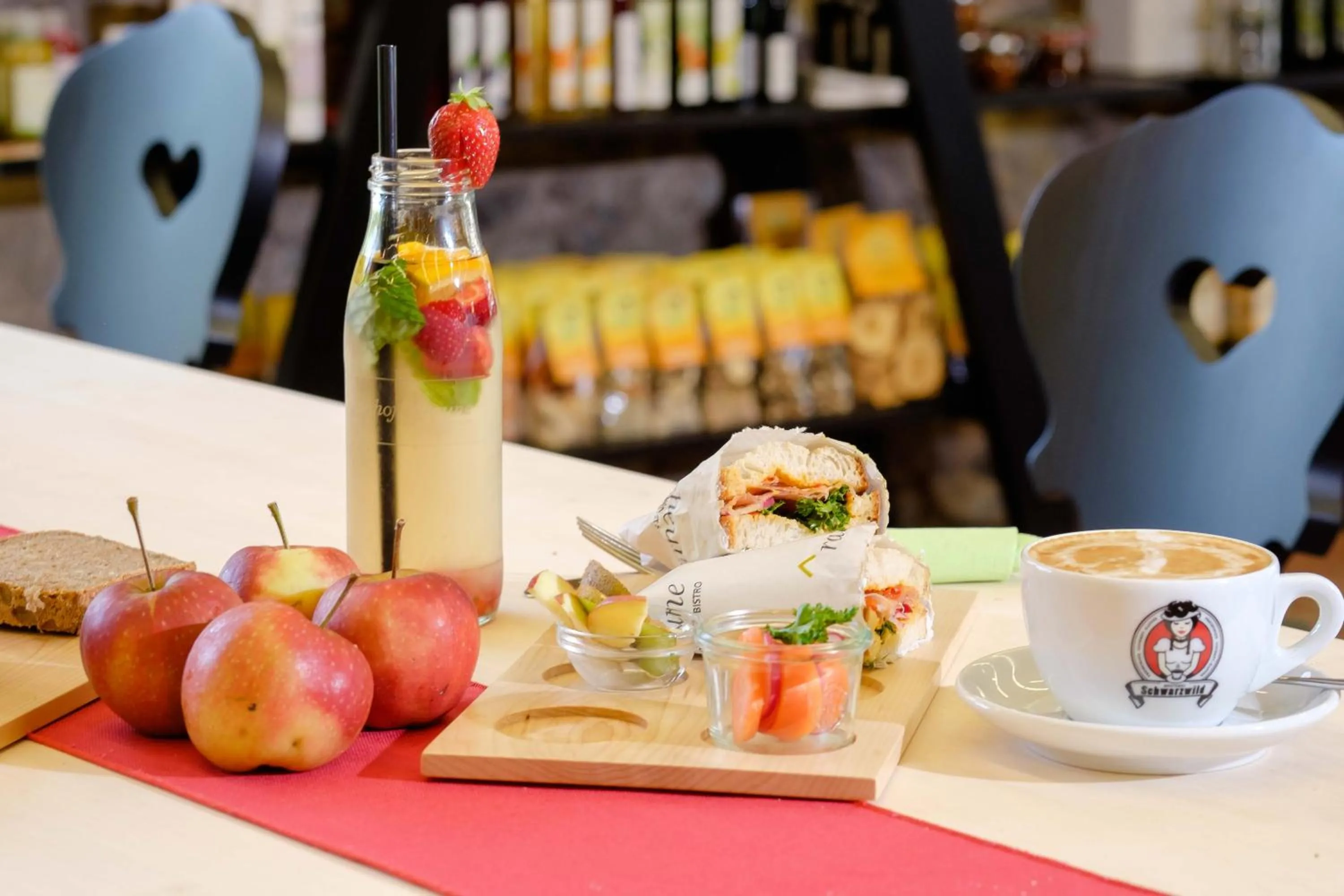 Food close-up in hotel rainhof scheune & naturpark restaurant (Kirchzarten)