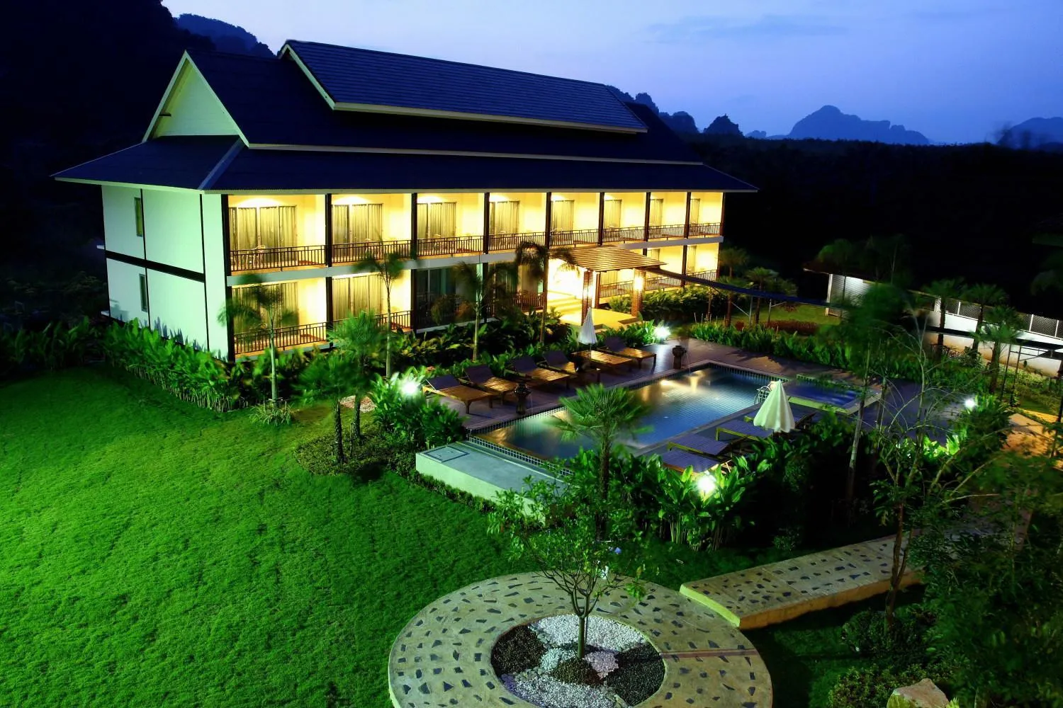 Krabi Home Town Boutique