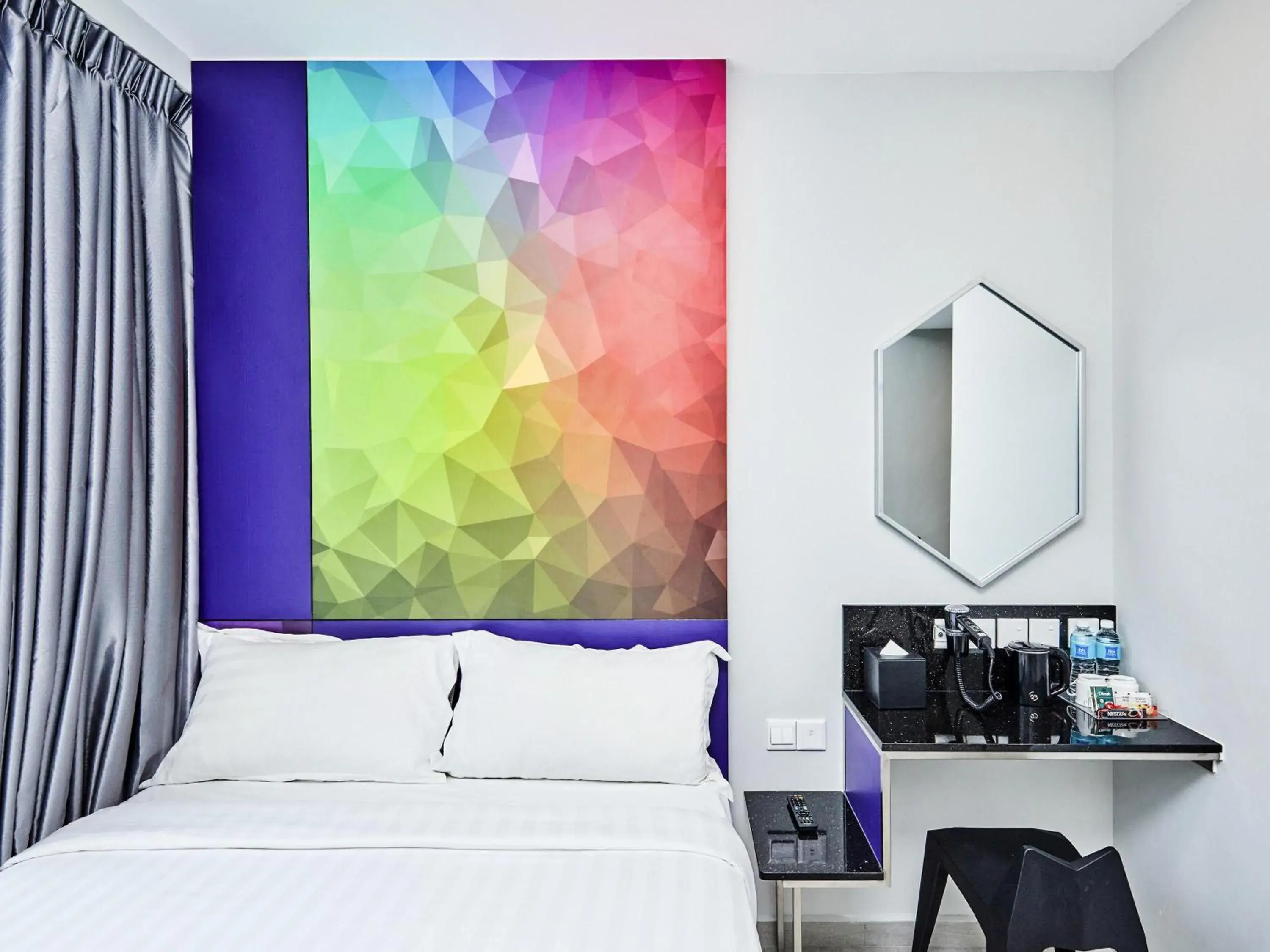 Bedroom, Bed in ibis budget Singapore Ametrine Bedroom, Bed in ibis budget Singapore Ametrine