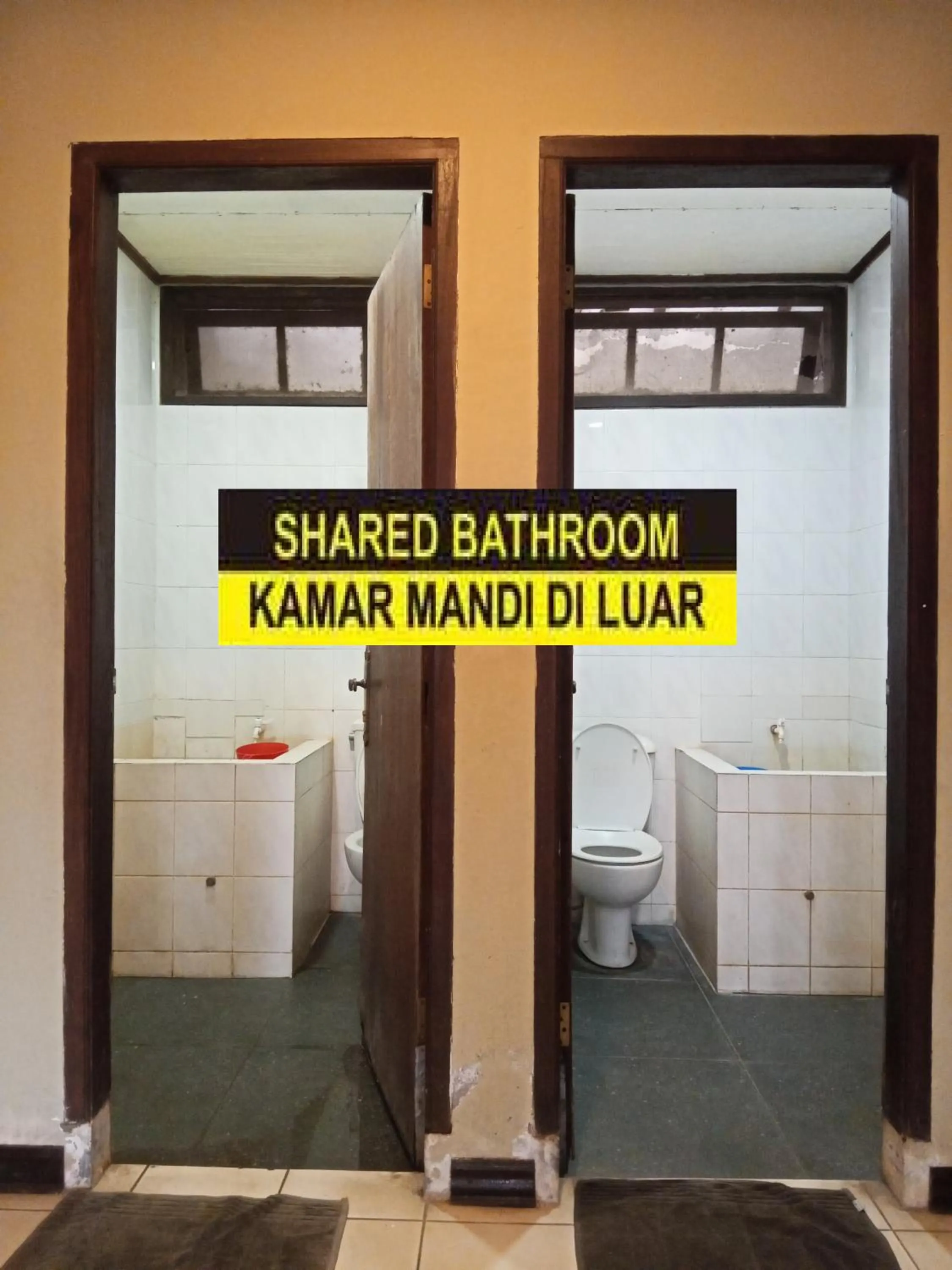 Bathroom in Hotel Pandu Lakeside Tuktuk