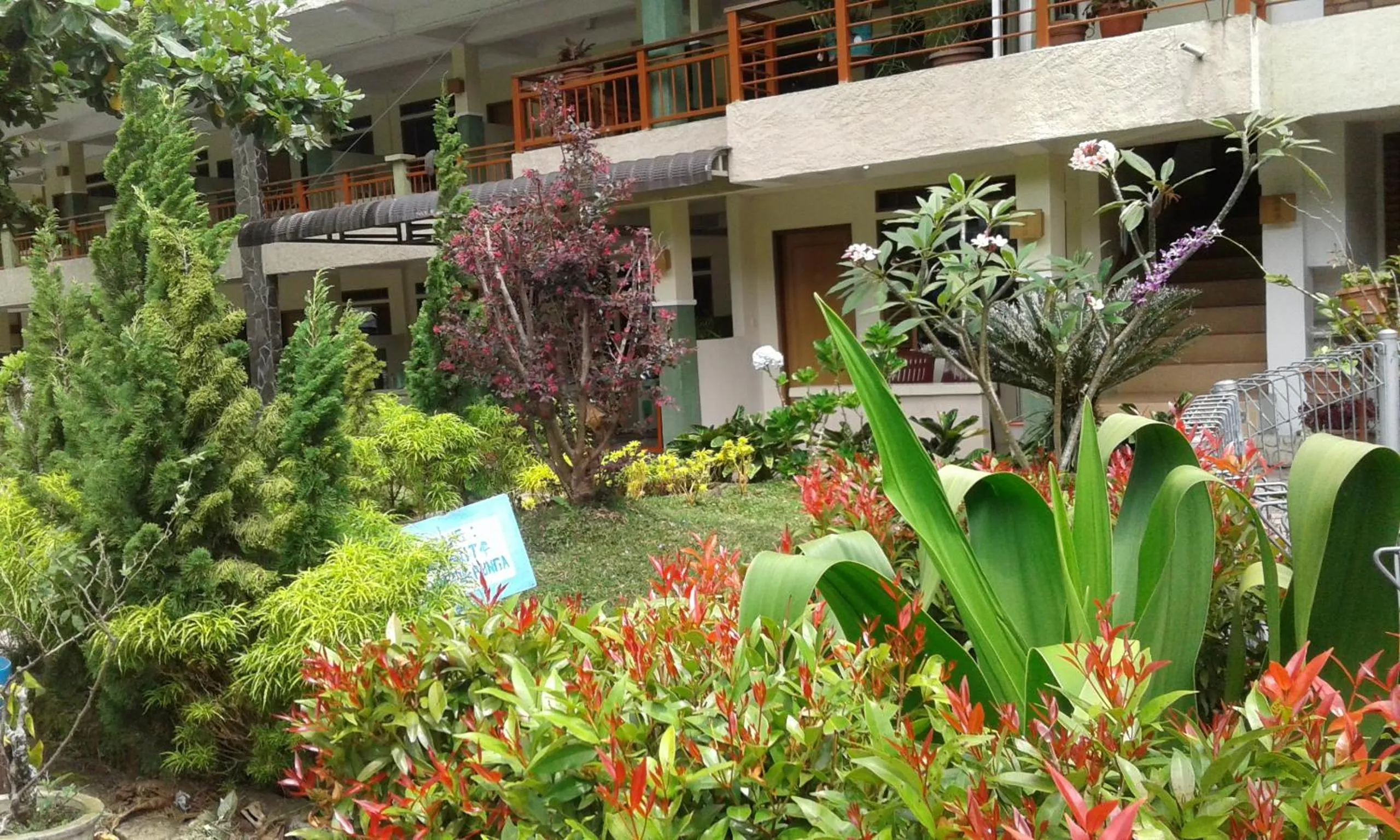 Pandu Lakeside Hotel Parapat